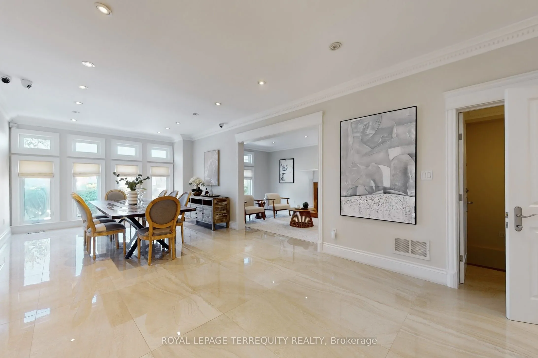 12 Highland Hill