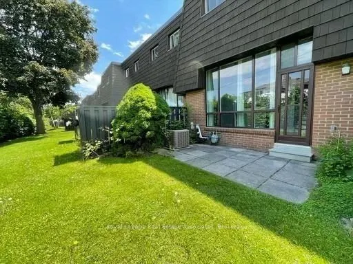 160 Darras Court, #44