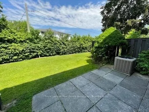 160 Darras Court, #44
