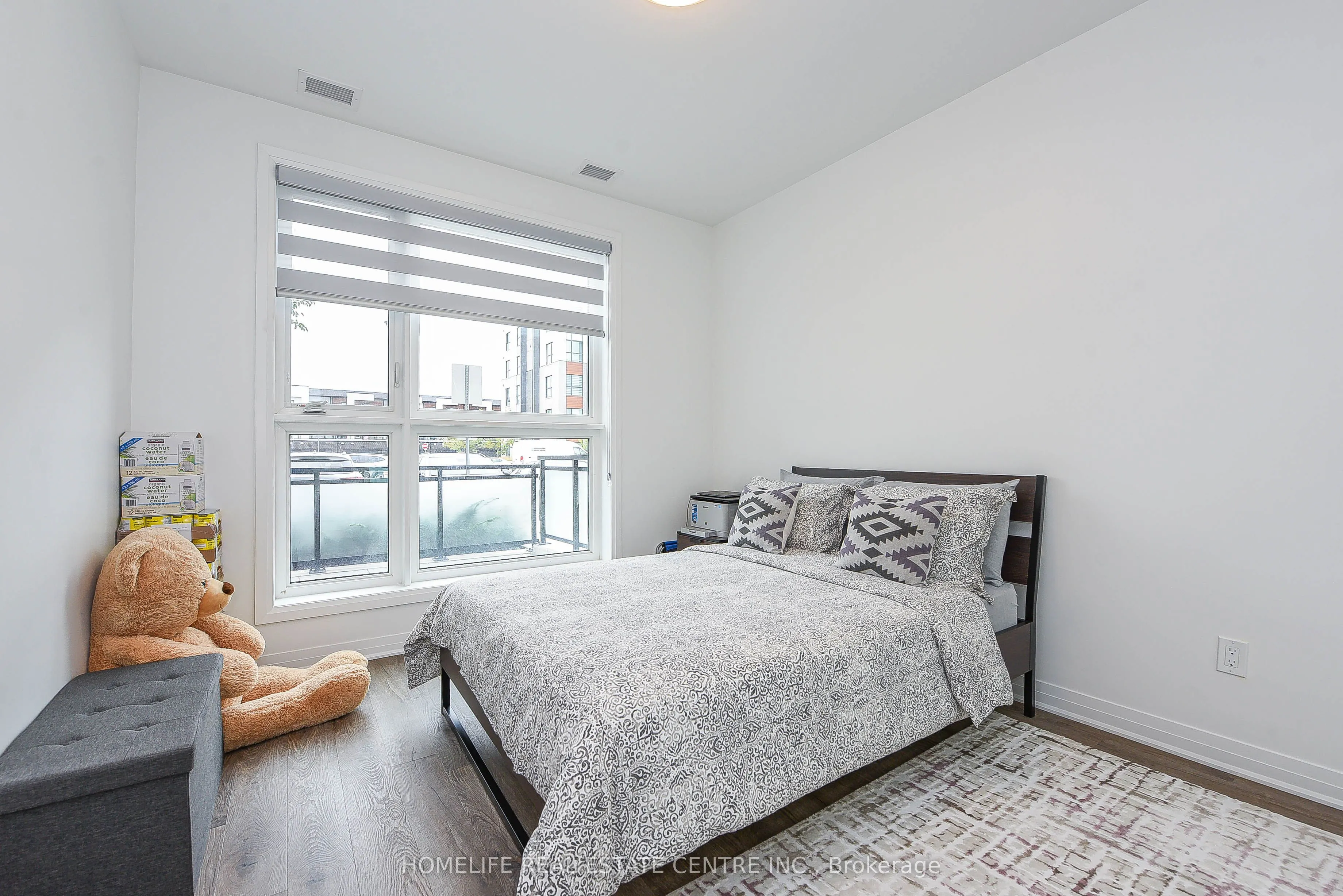 95 Dundas Street, #104