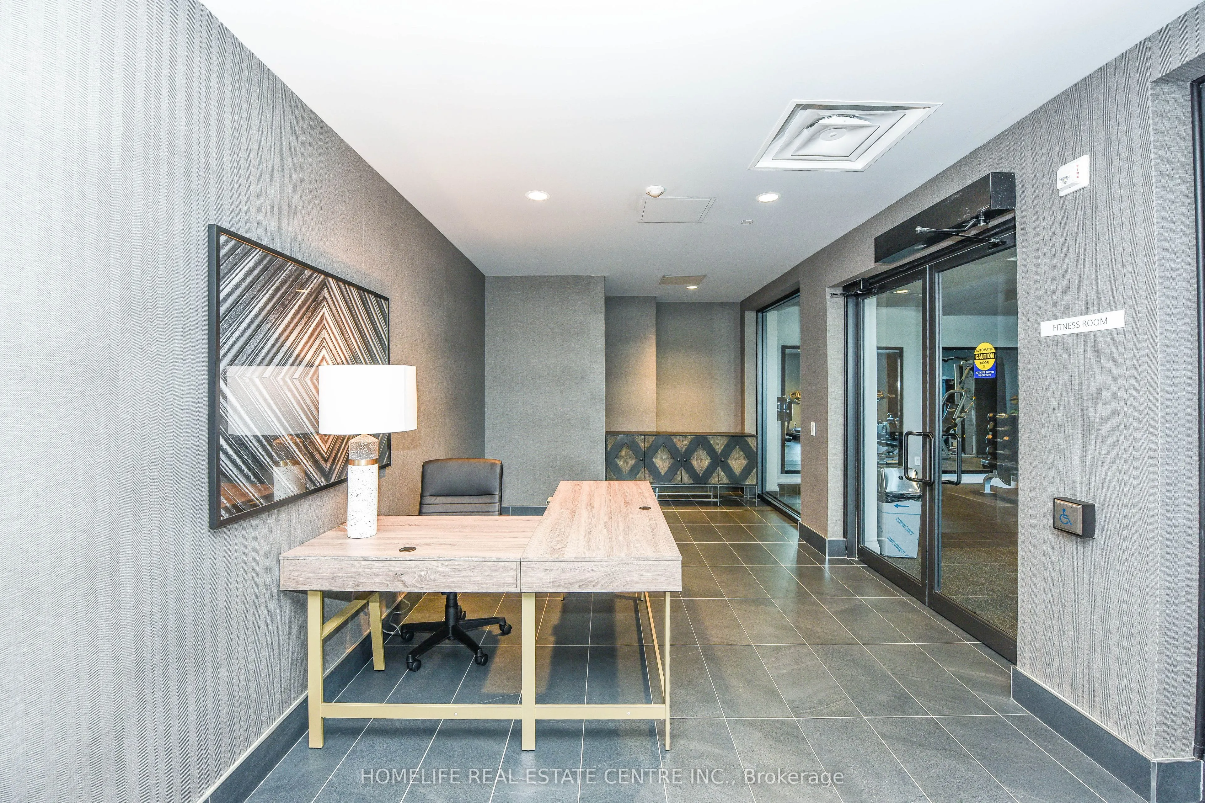 95 Dundas Street, #104