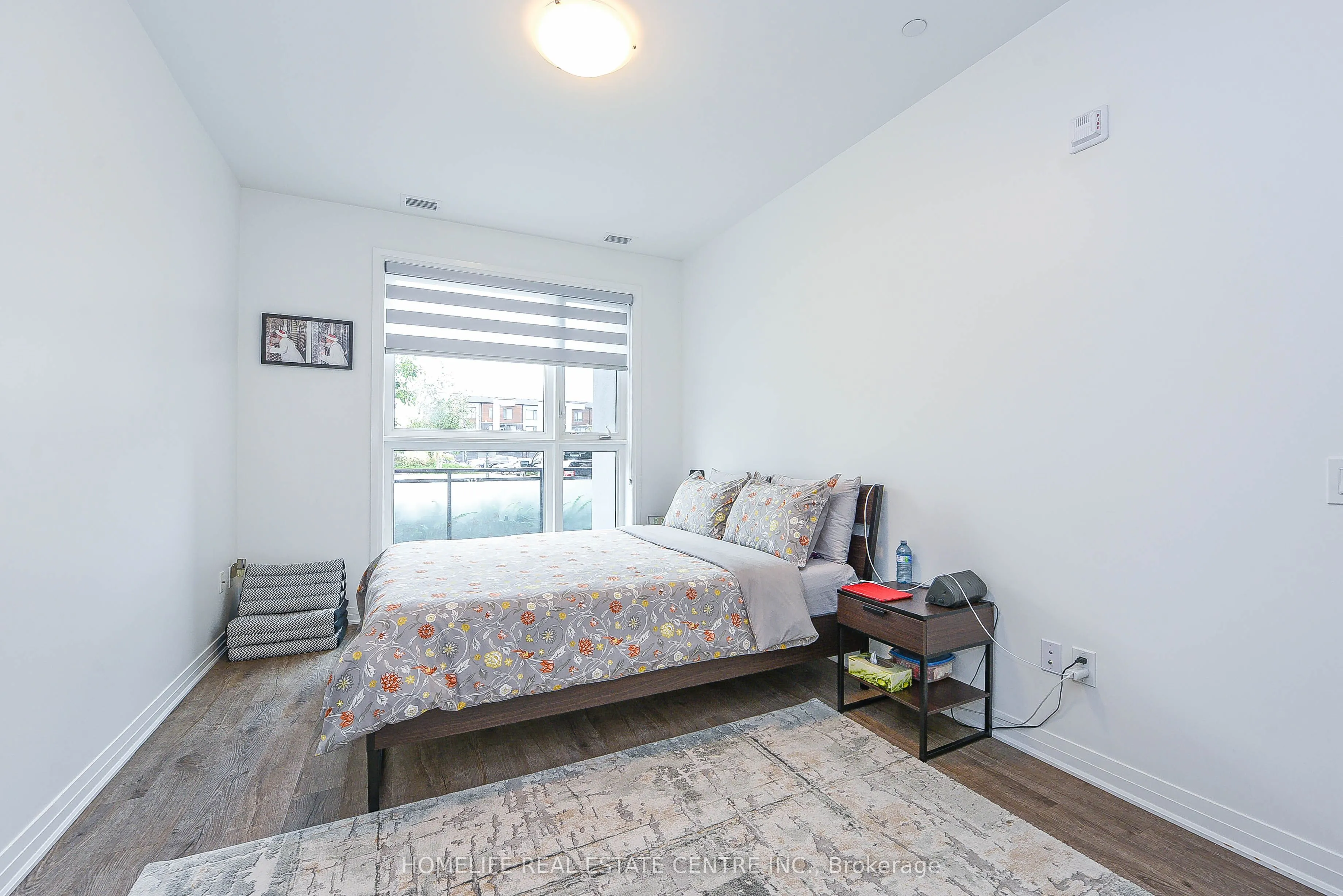 95 Dundas Street, #104