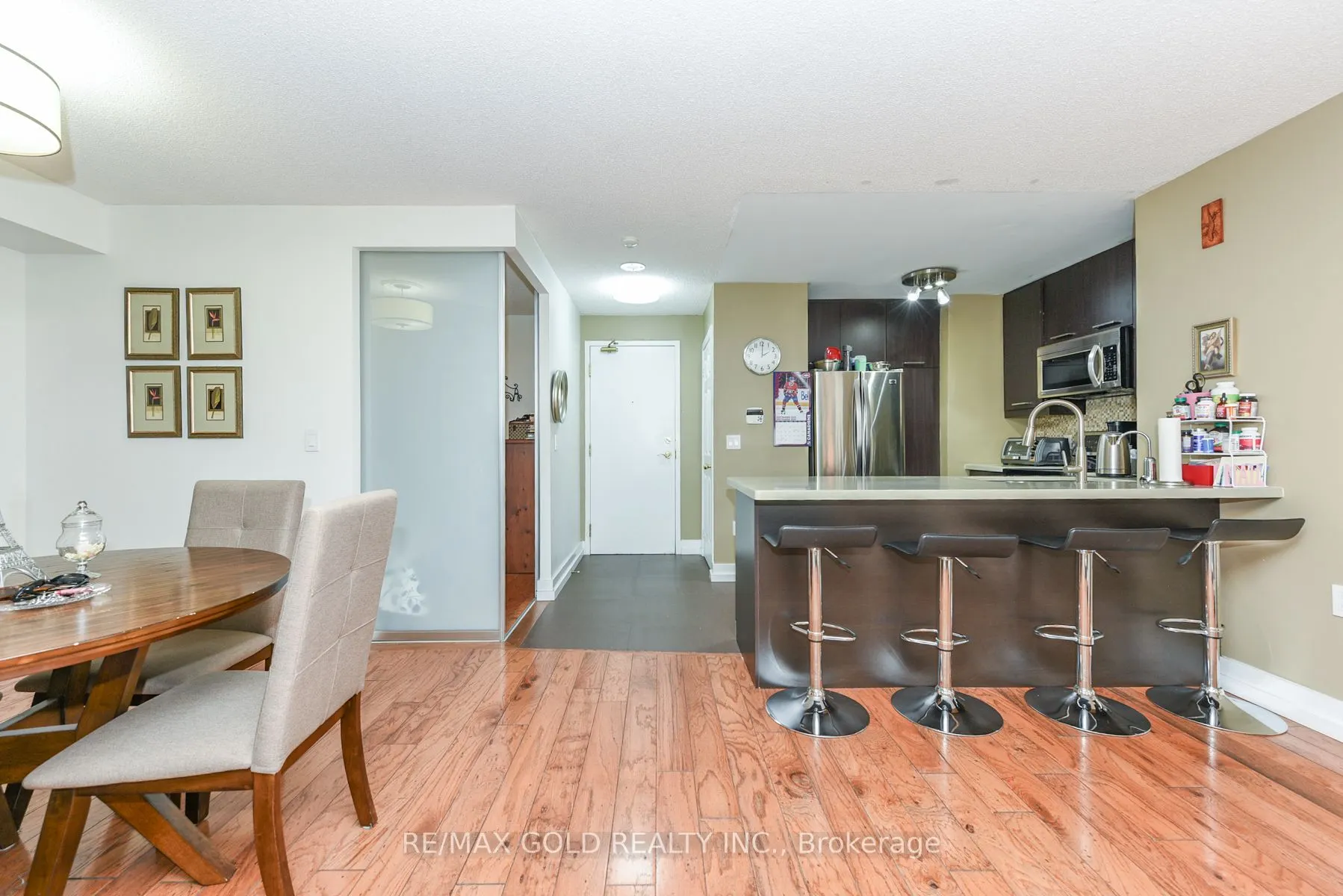 17 Michael Power Place, #211