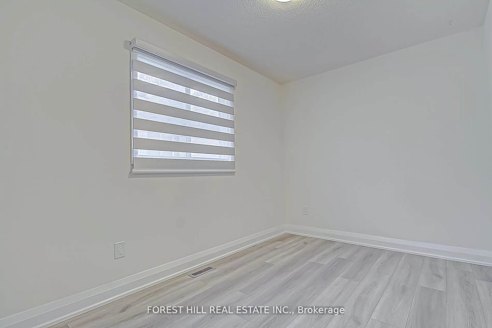 696 Mirage Place