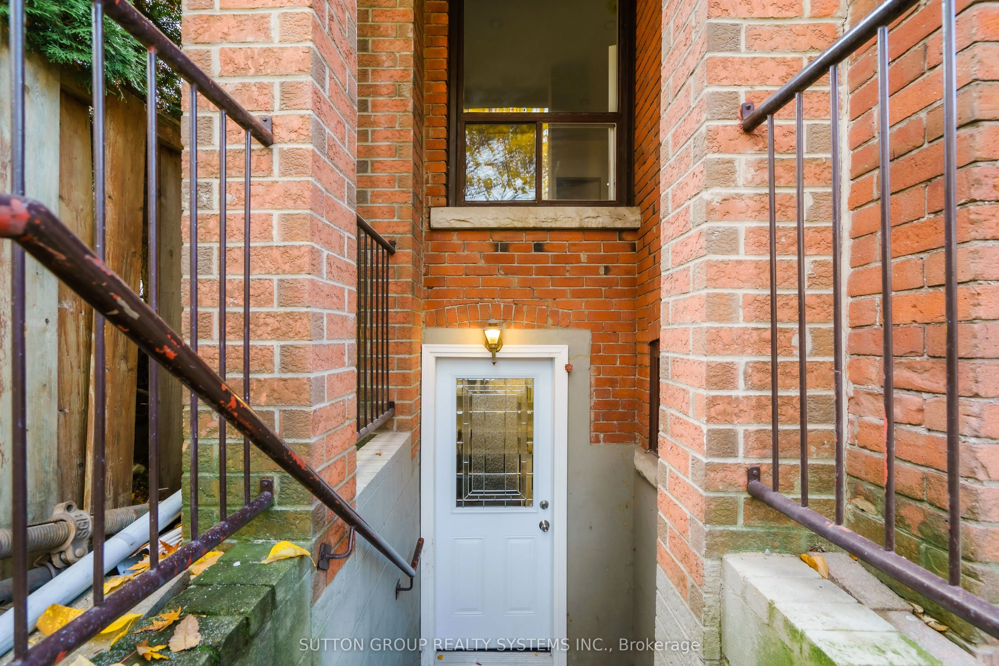 56 Edna Avenue, #Basement A