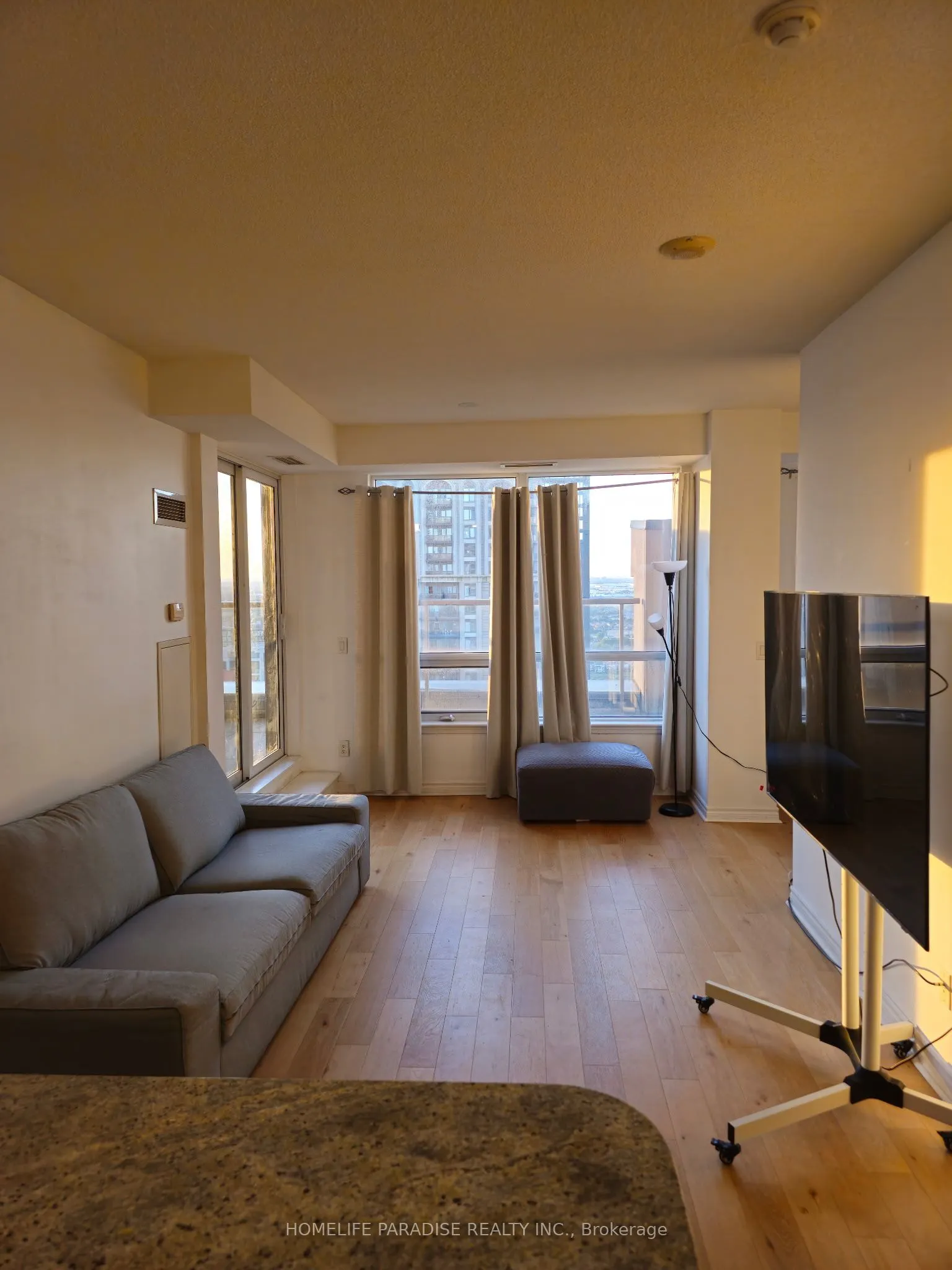 388 Prince Of Wales Drive, #3205