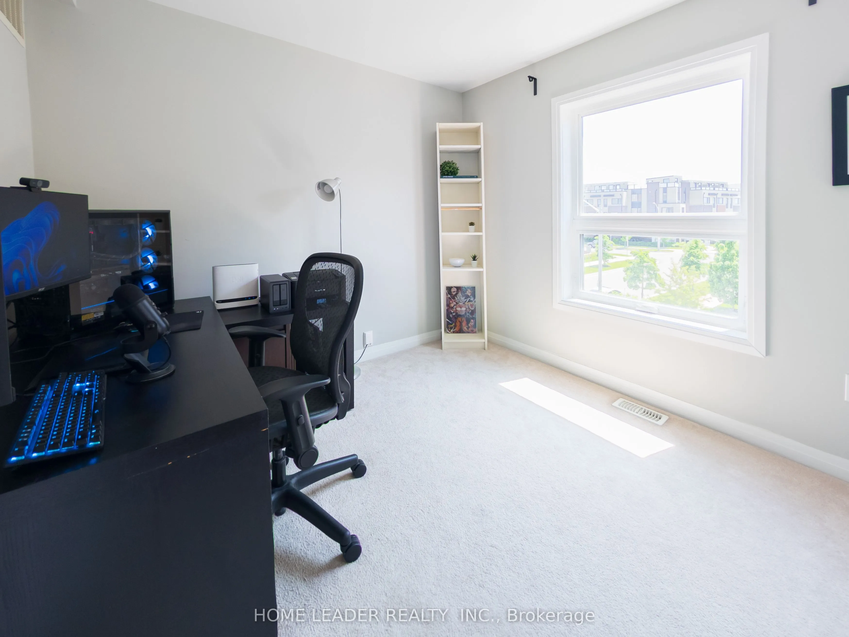 243 Downsview Park Boulevard S