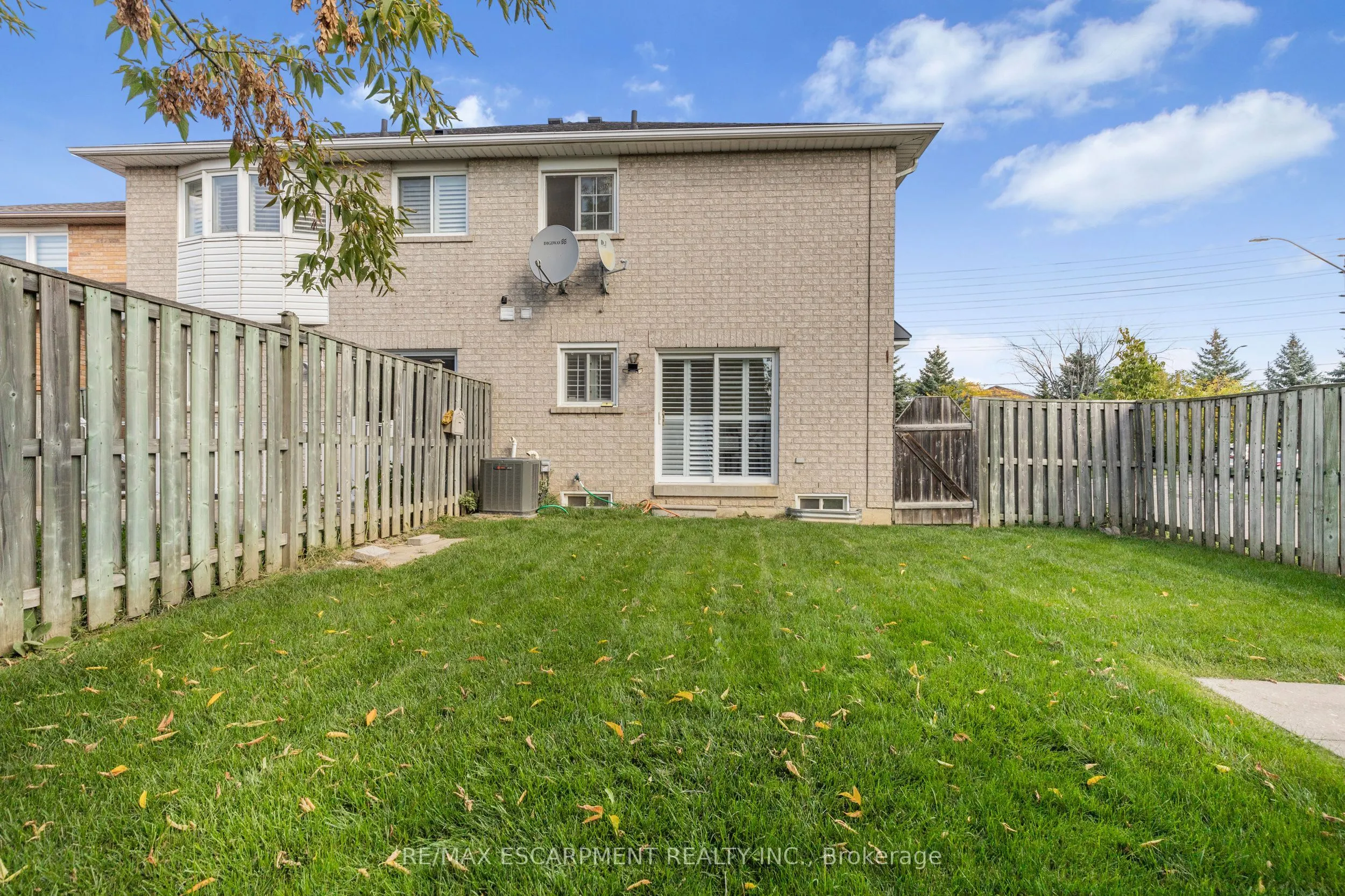 1060 Foxglove Place