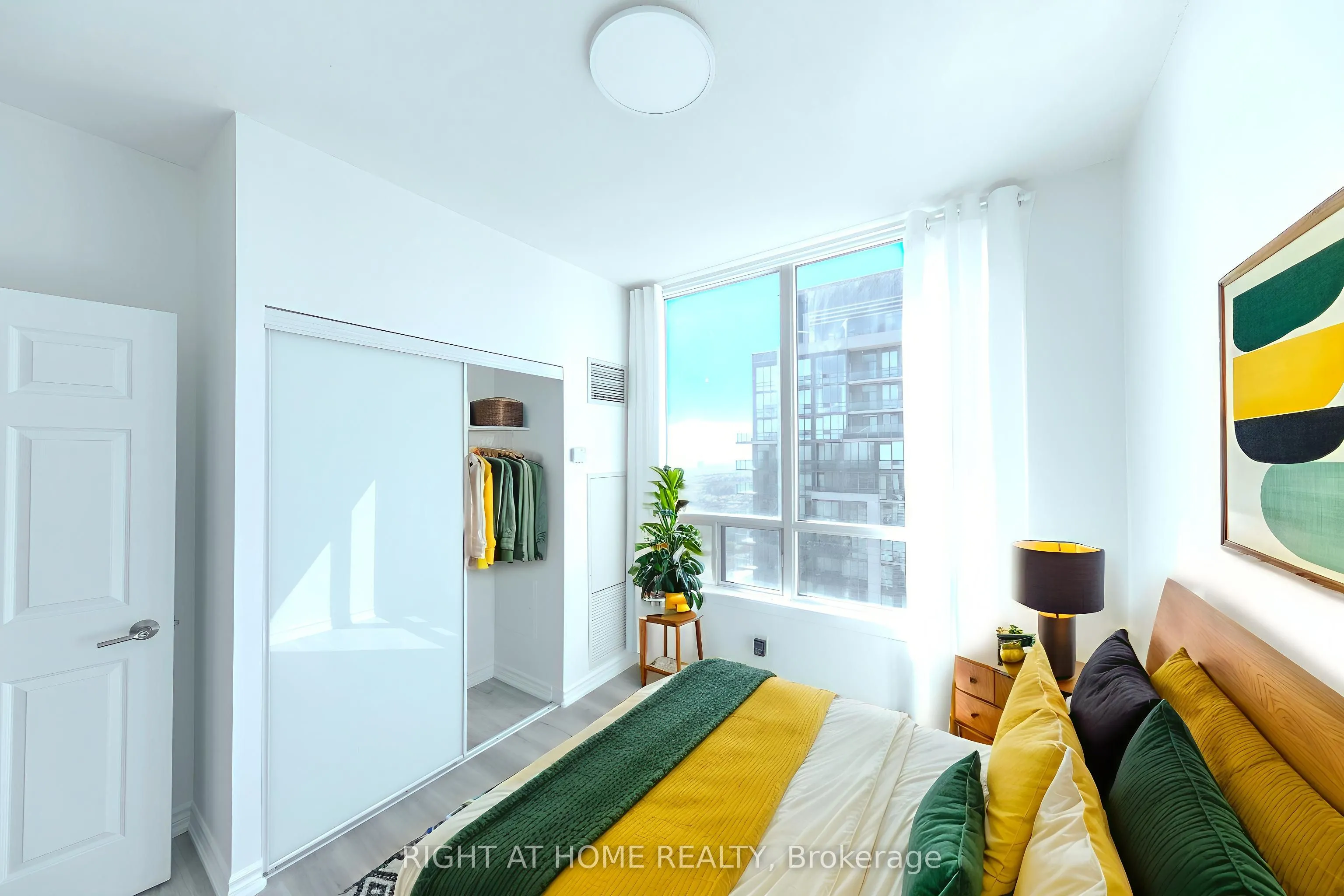 3504 Hurontario Street, #3503