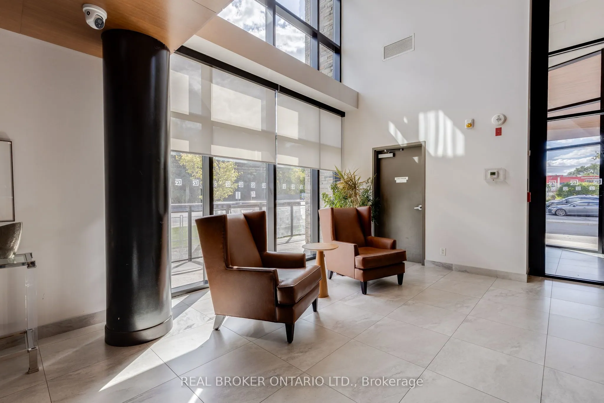 1575 Lakeshore Road W, #236