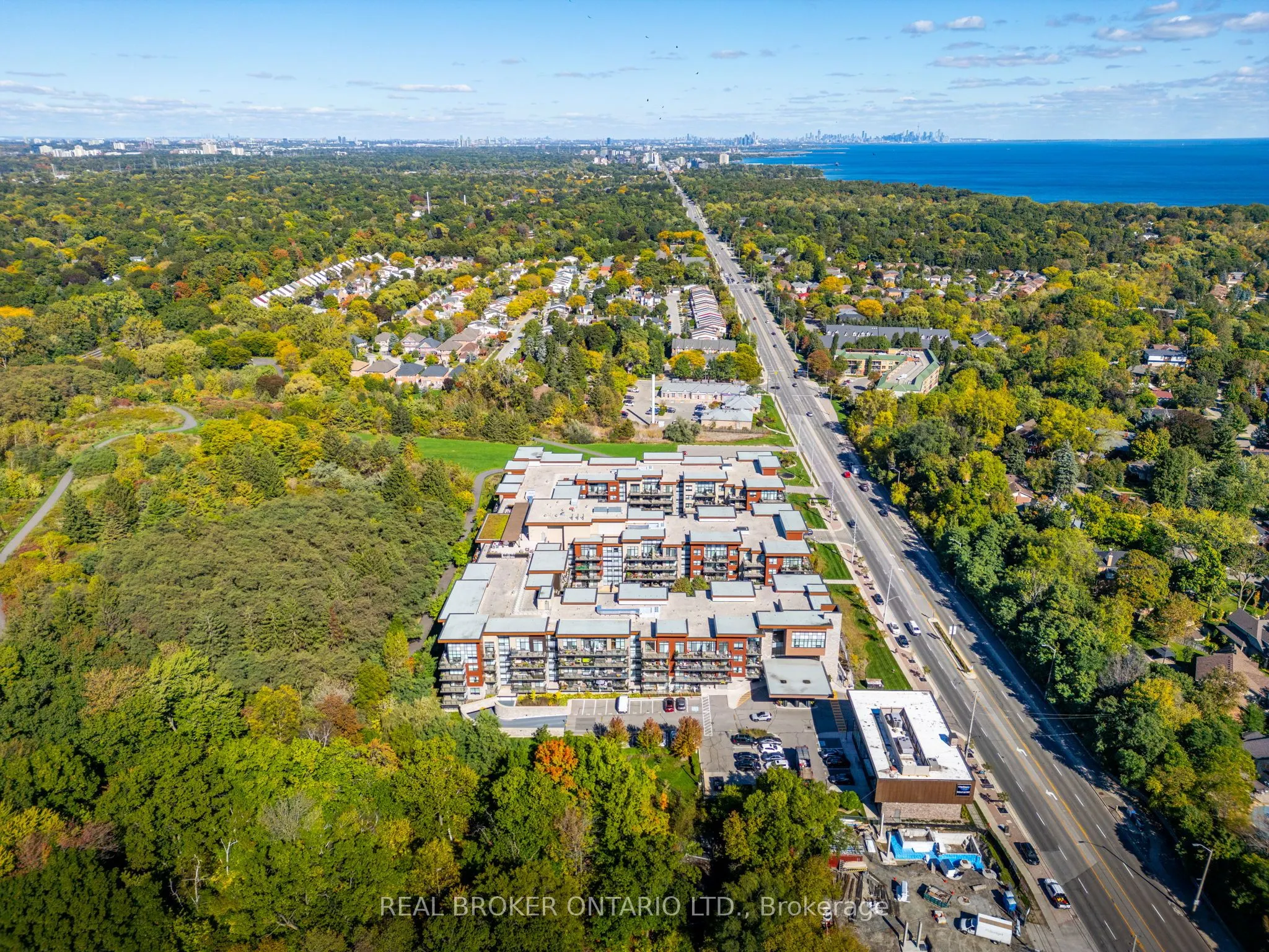 1575 Lakeshore Road W, #236
