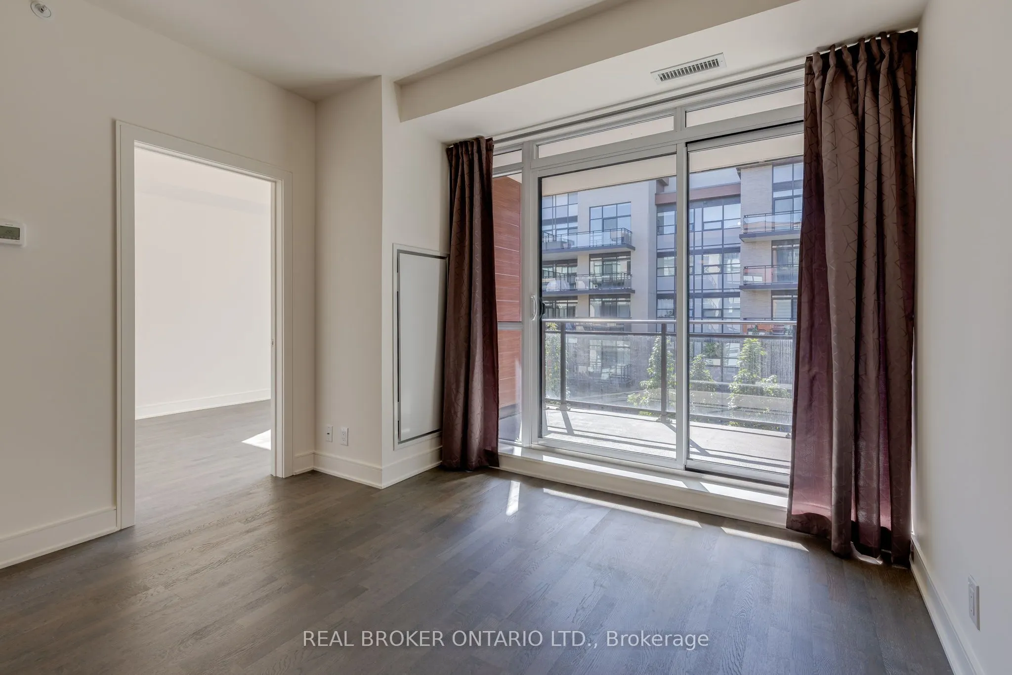 1575 Lakeshore Road W, #236
