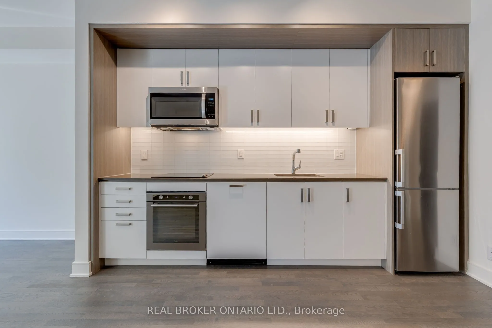 1575 Lakeshore Road W, #236