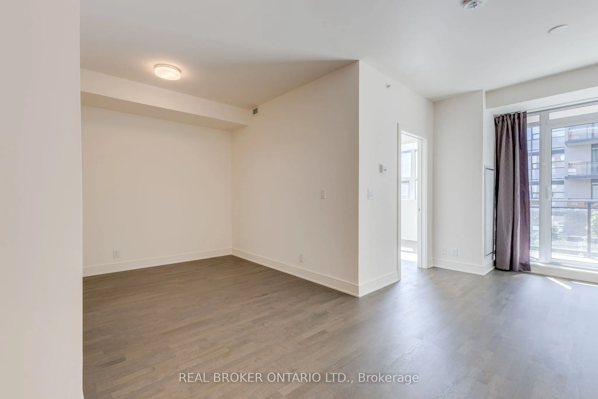 1575 Lakeshore Road W, #236