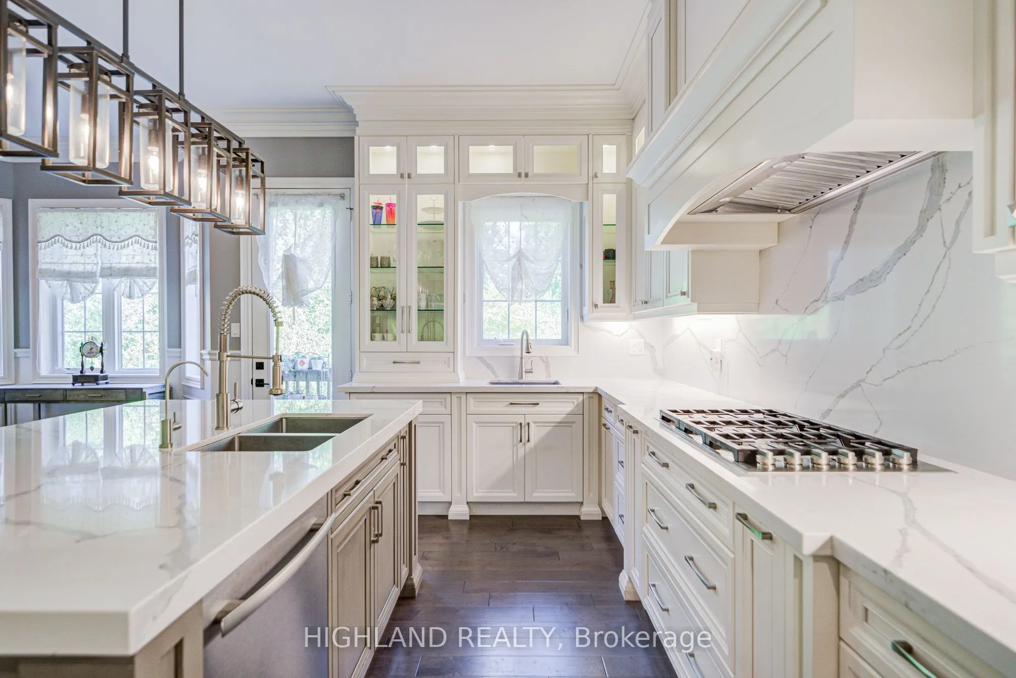 3185 Meadow Marsh Crescent