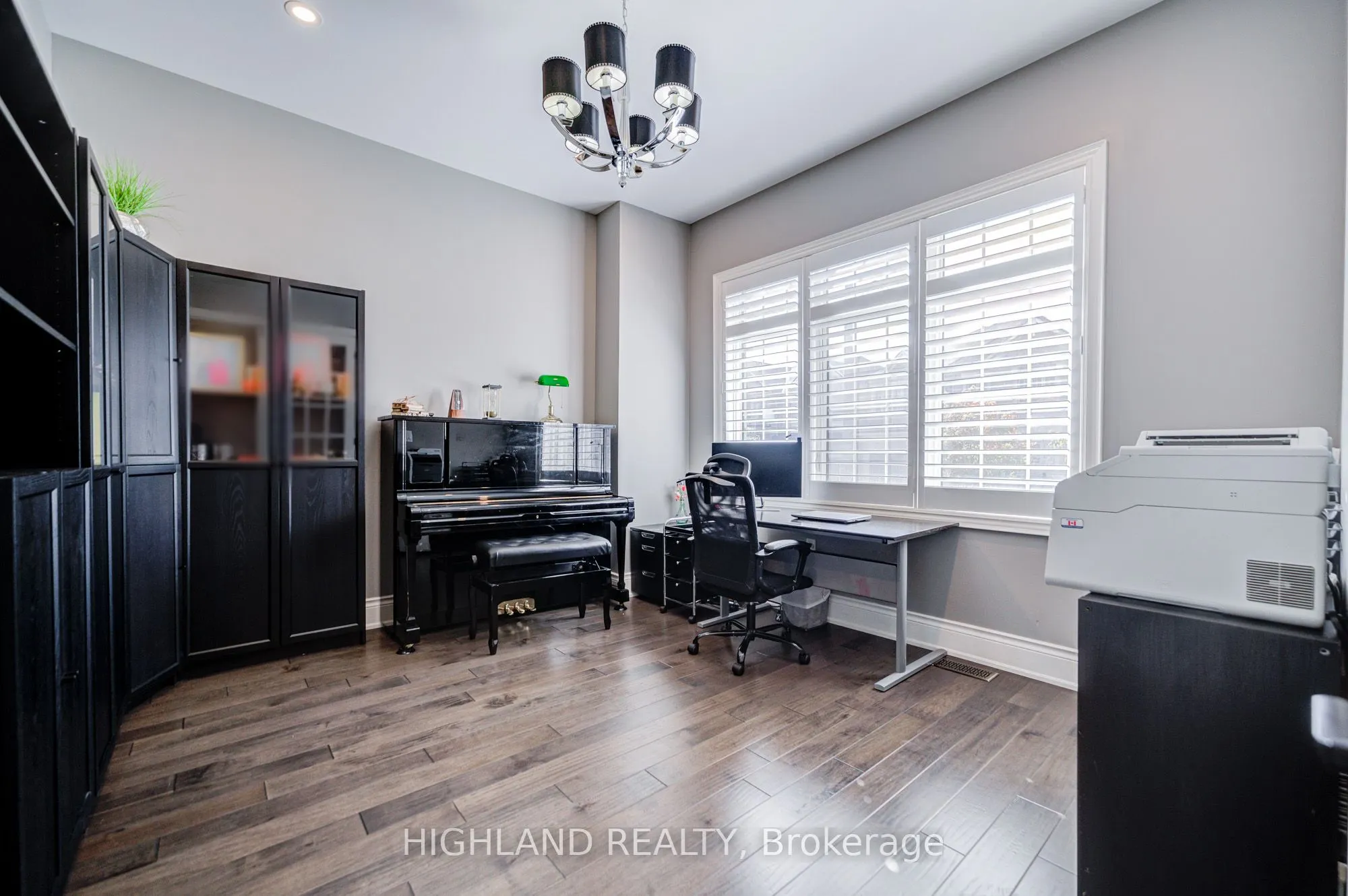 3185 Meadow Marsh Crescent