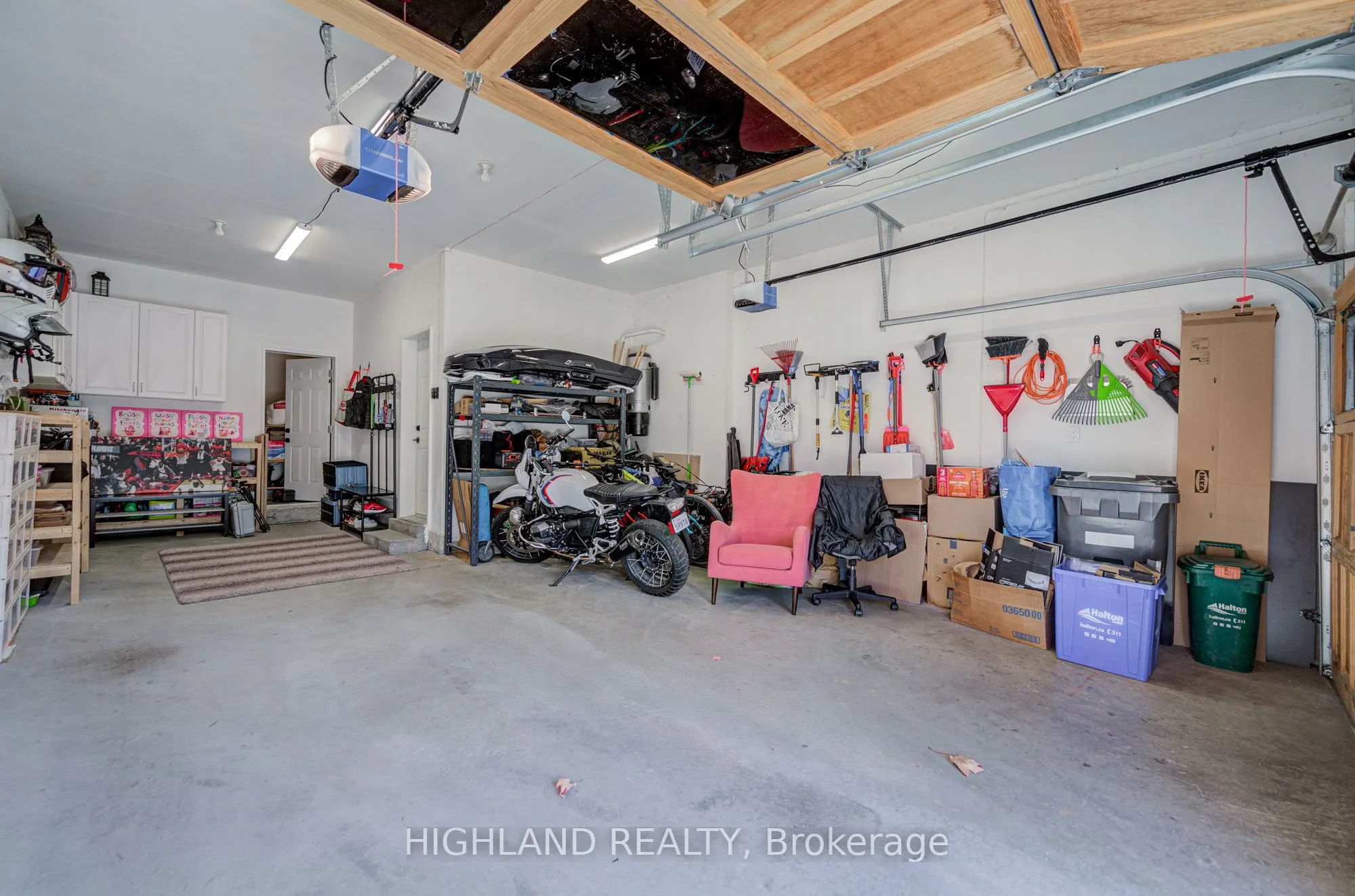 3185 Meadow Marsh Crescent