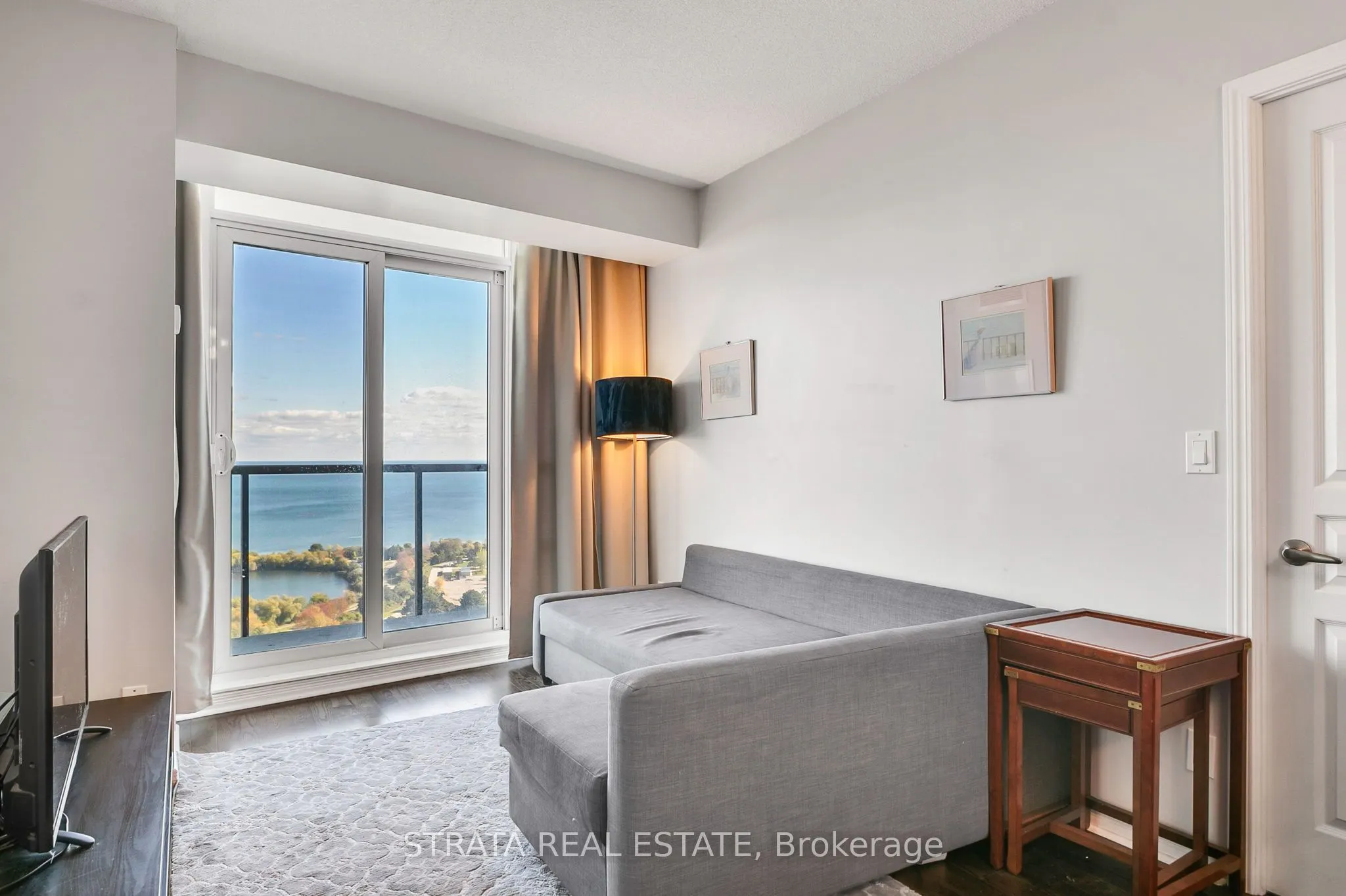 2240 Lake Shore Boulevard W, #2807