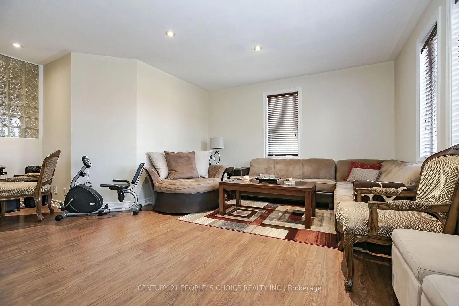1 LAKE LOUISE Drive