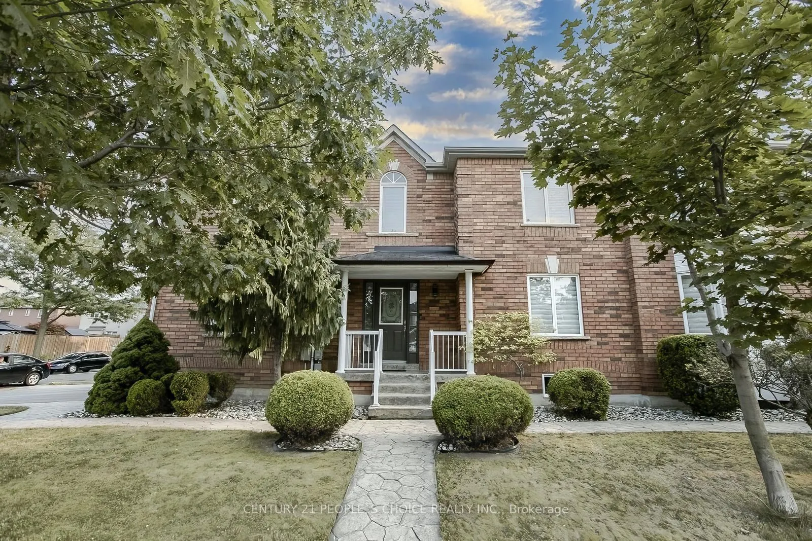 1 LAKE LOUISE Drive