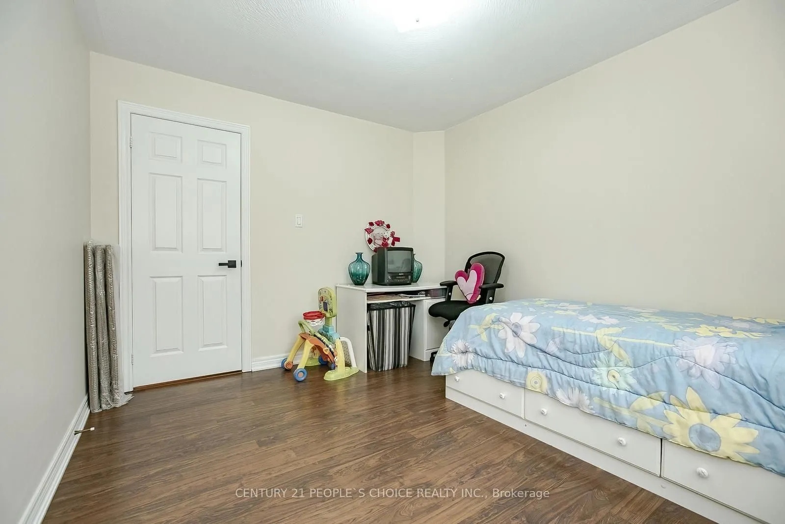 1 LAKE LOUISE Drive