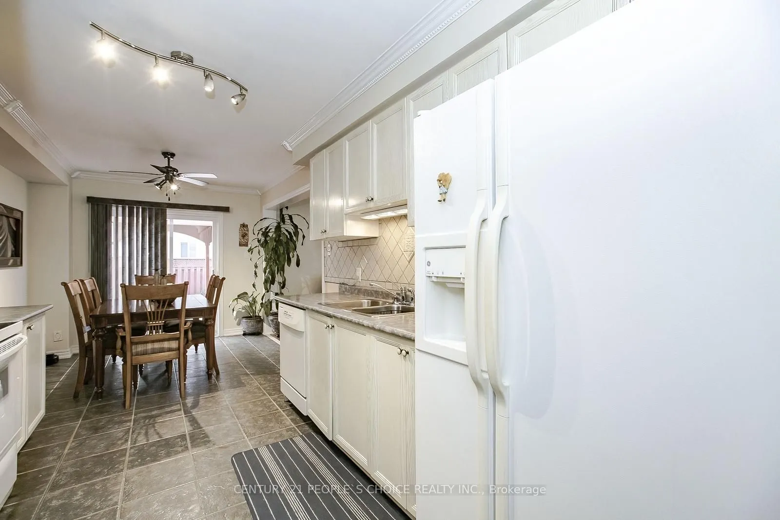 1 LAKE LOUISE Drive