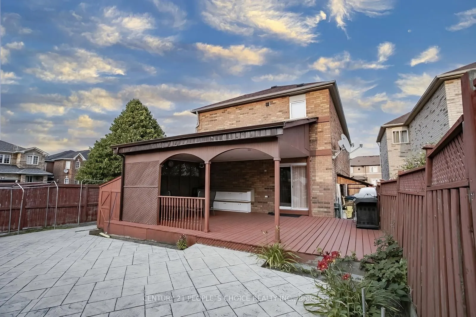 1 LAKE LOUISE Drive