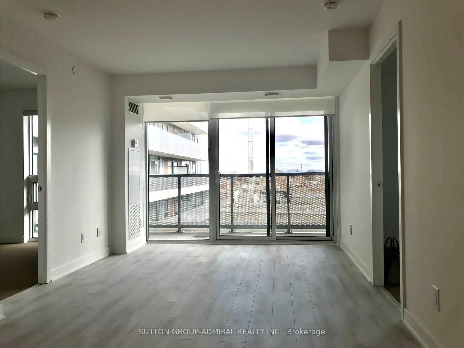 160 Flemington Road, #526