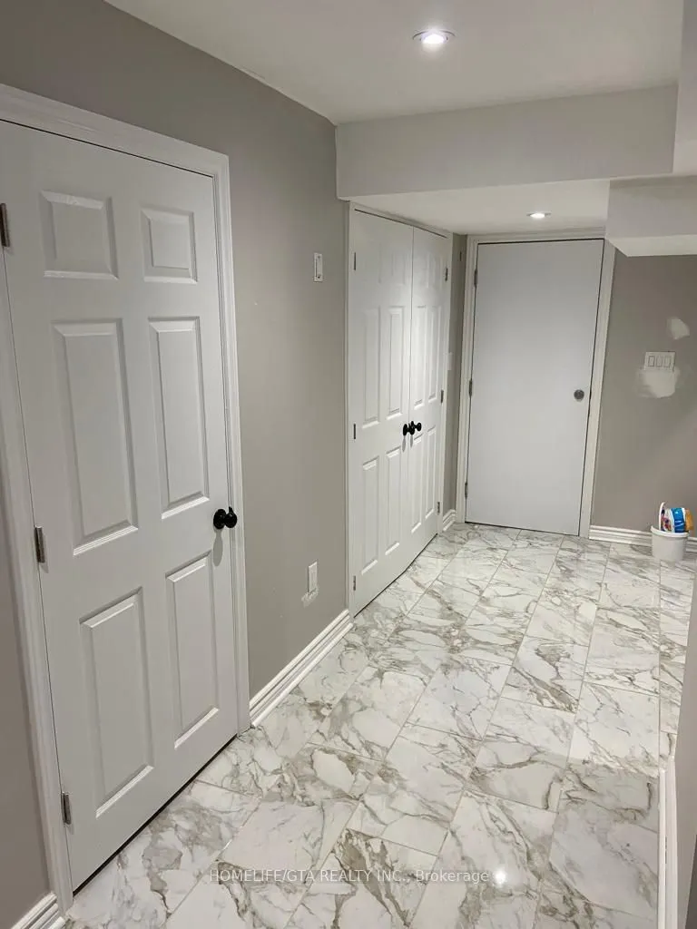 495 Kincardine Terrace, #Basement