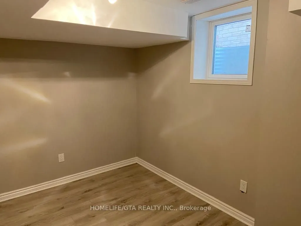 495 Kincardine Terrace, #Basement