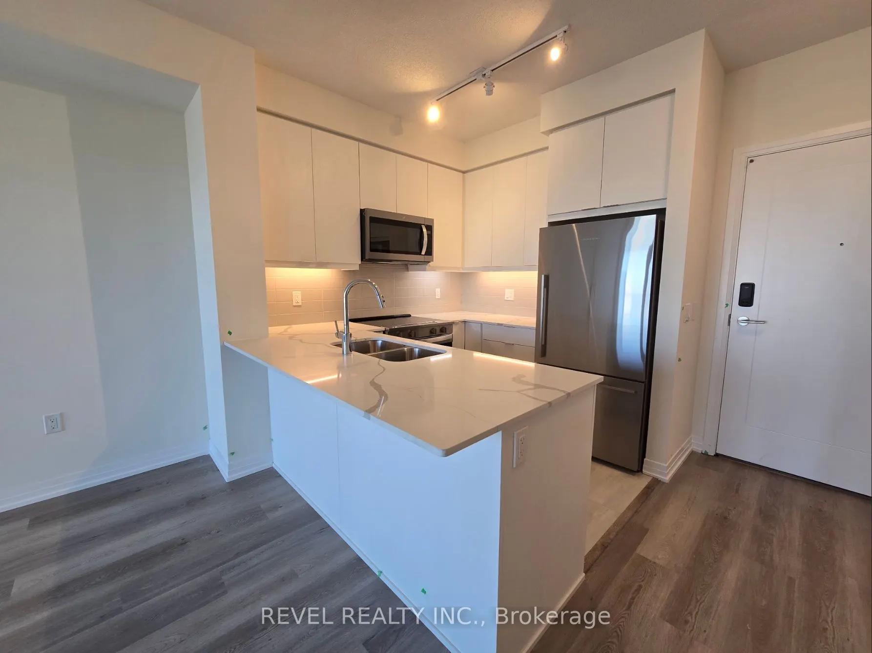 15 Watergarden Drive, #1907