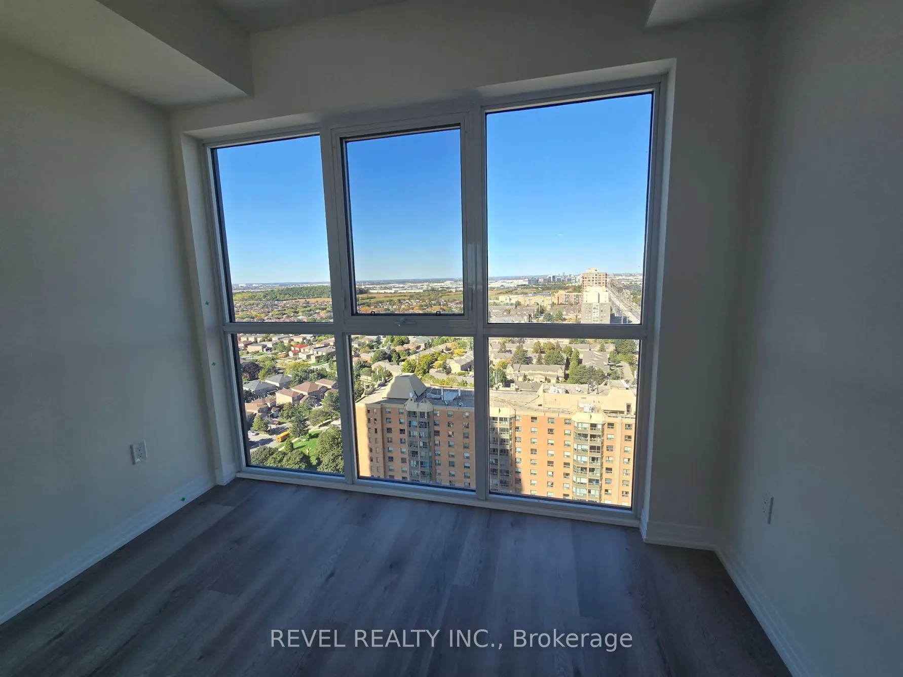 15 Watergarden Drive, #1907