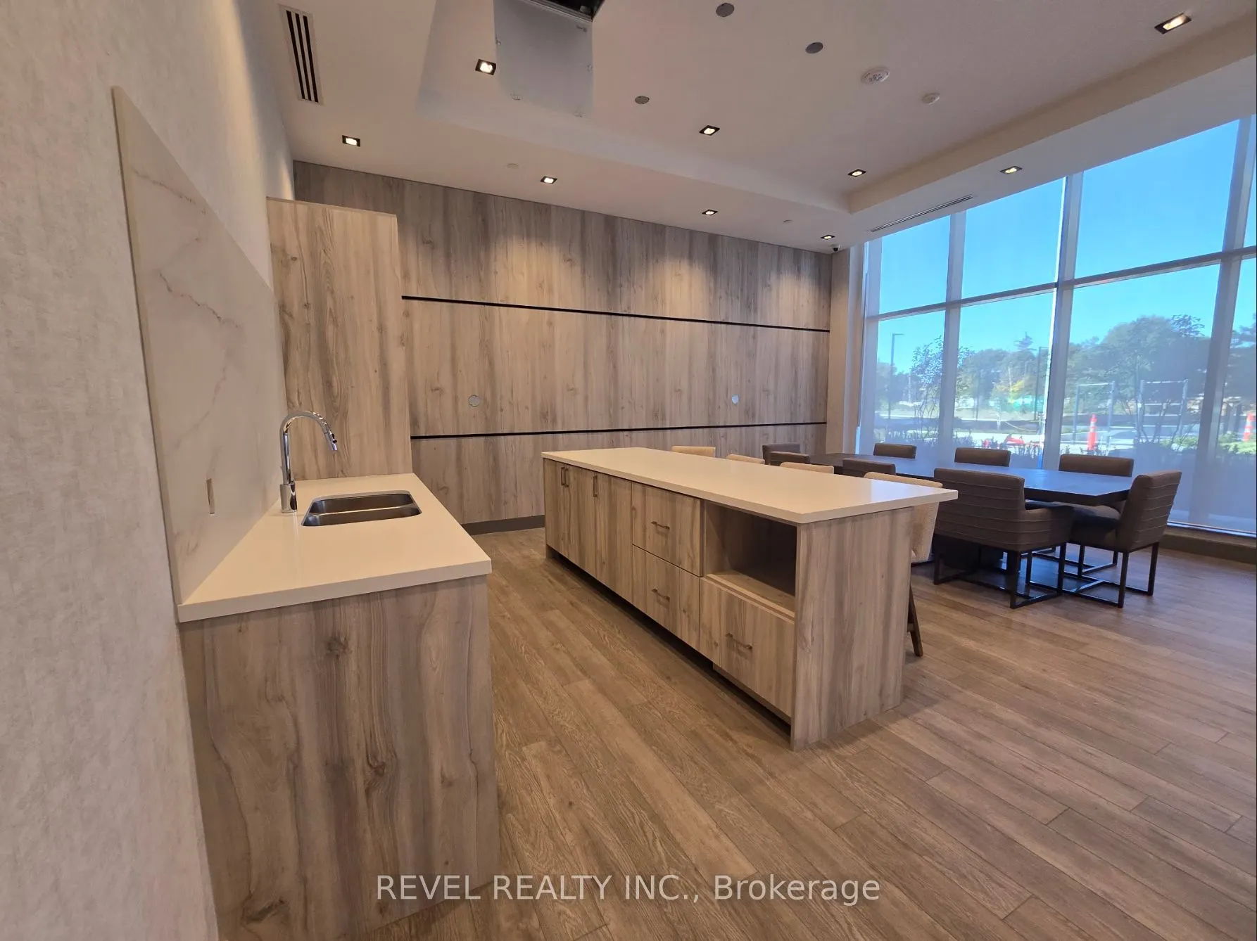 15 Watergarden Drive, #1907