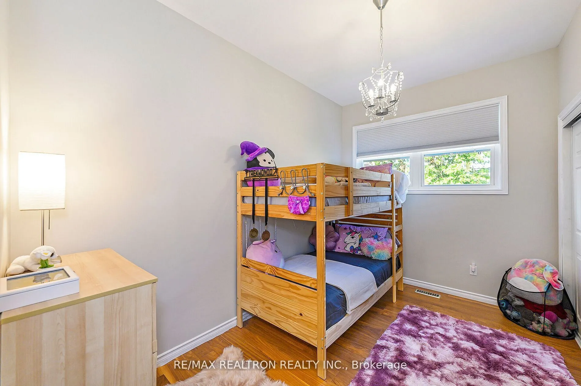5472 Randolph Crescent