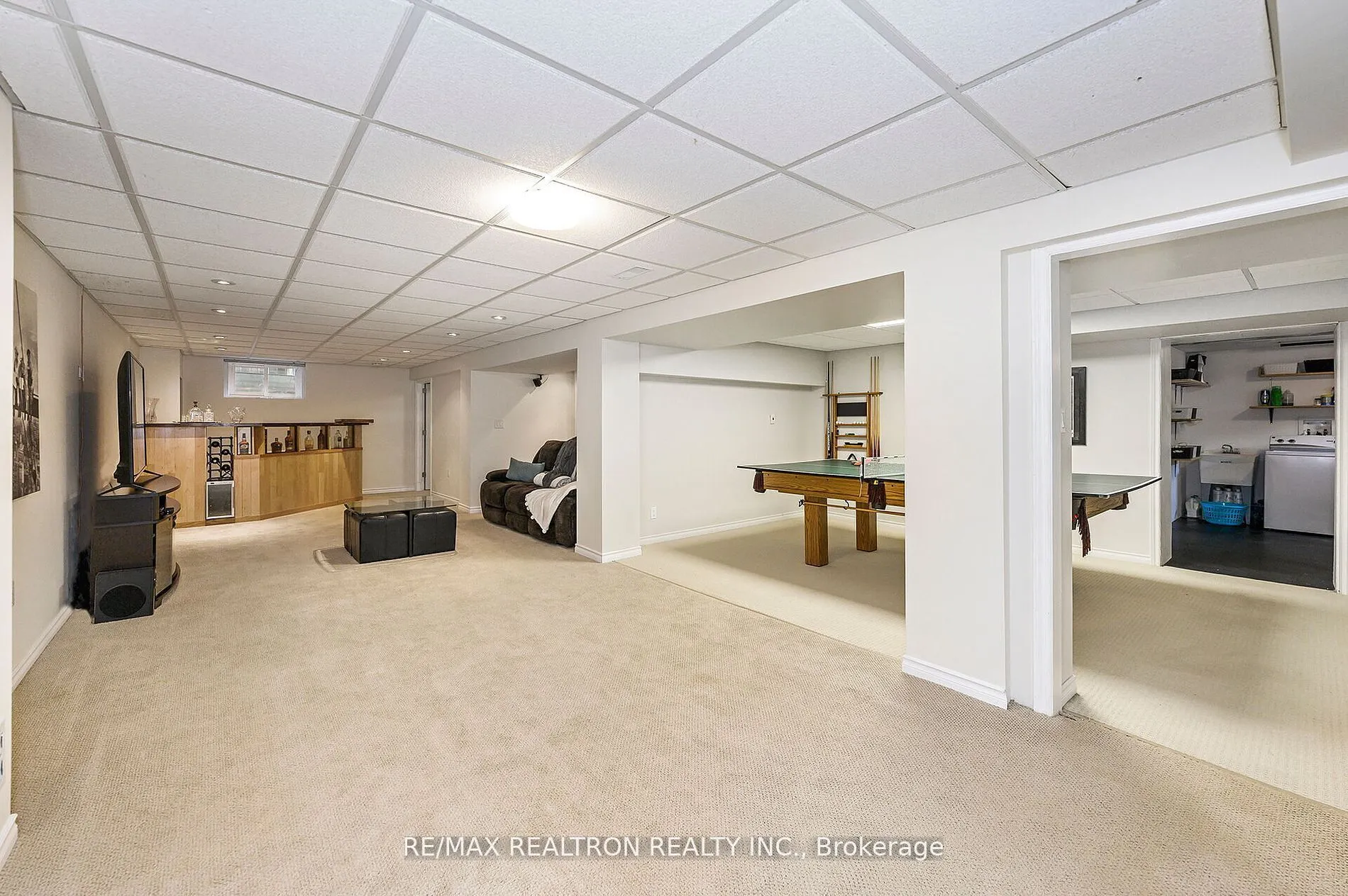 5472 Randolph Crescent
