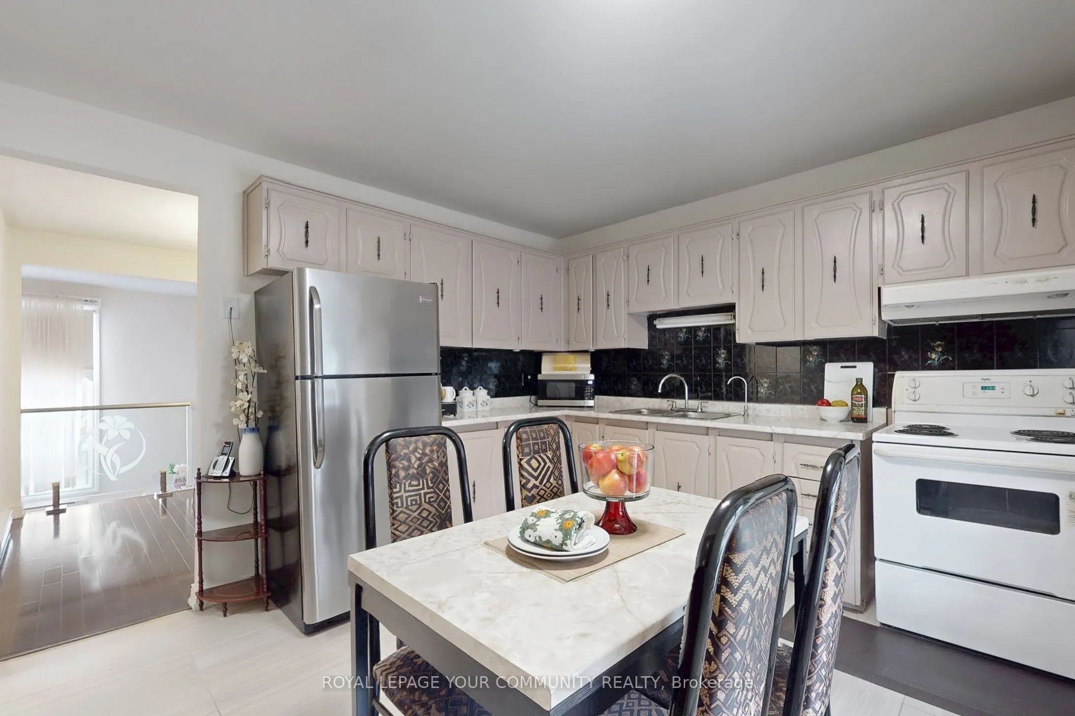 42 John Cabot Way, #72