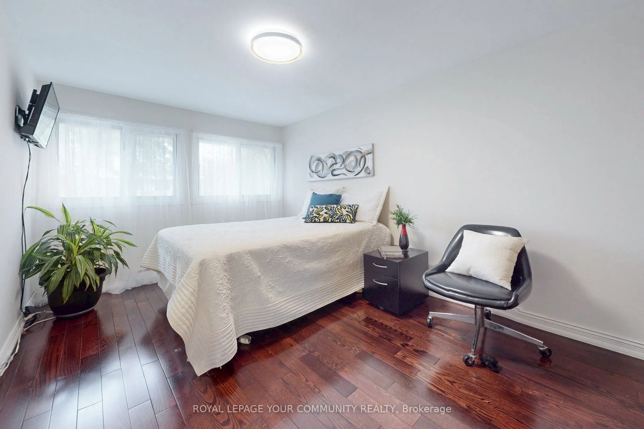 42 John Cabot Way, #72