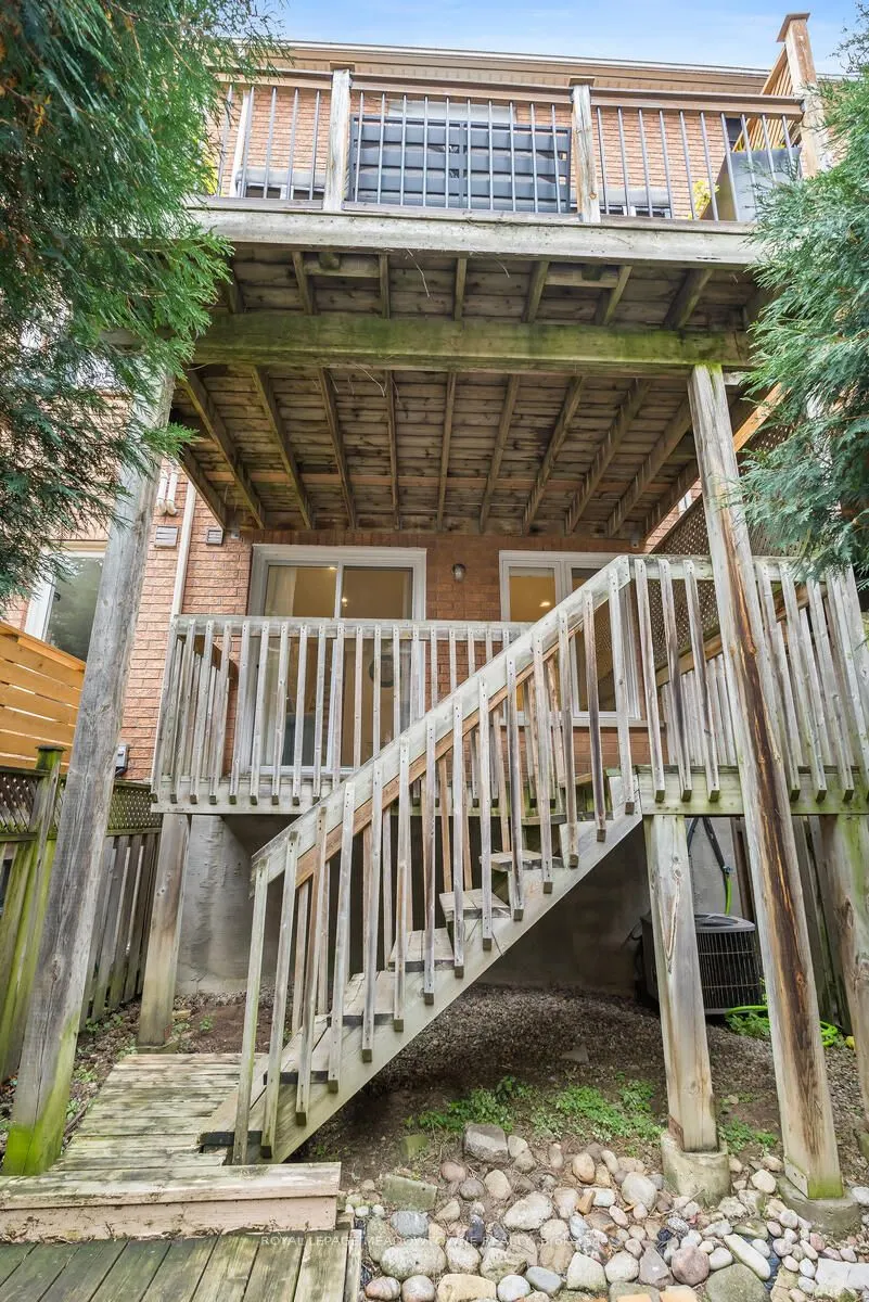 139 Harbourview Crescent