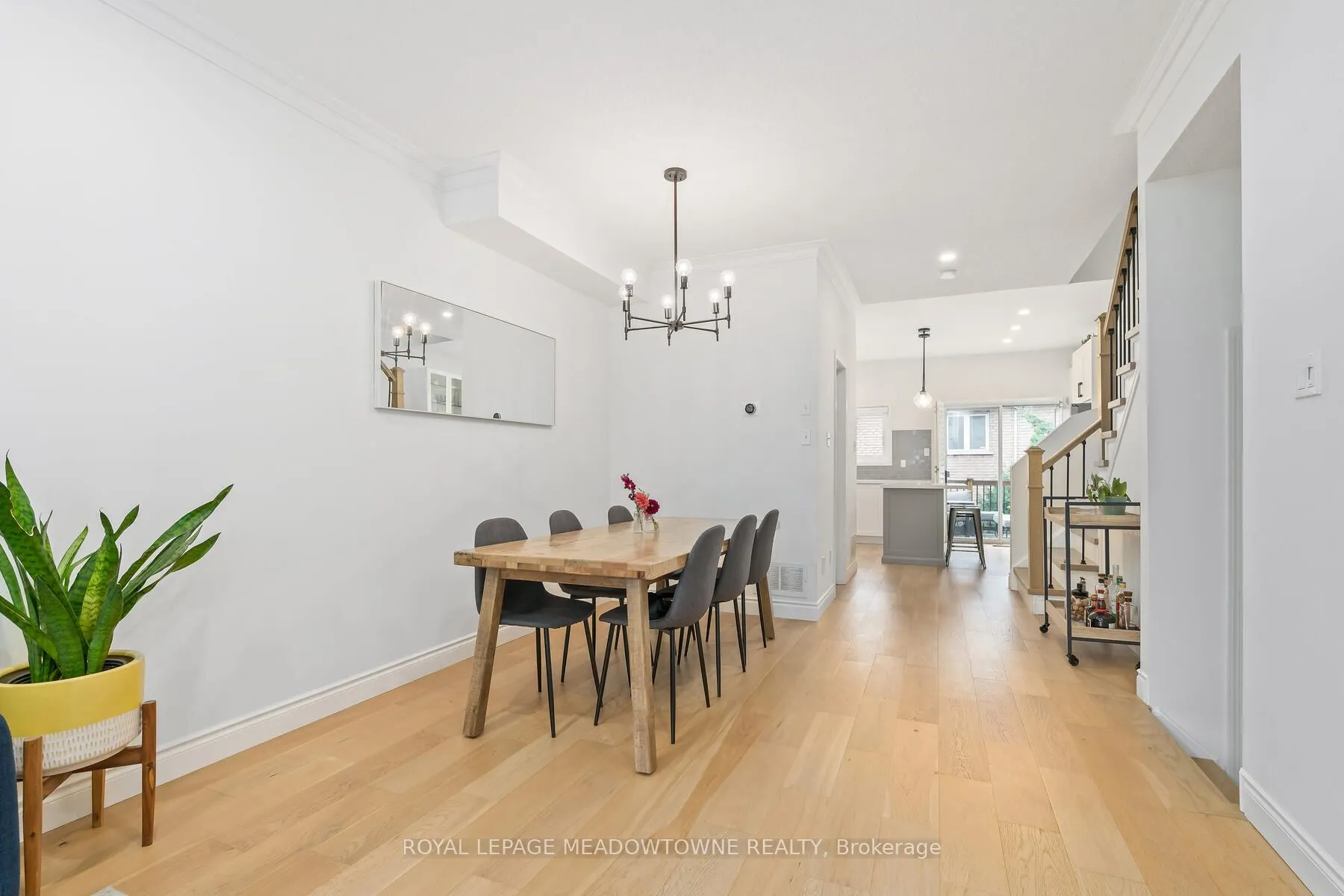 139 Harbourview Crescent