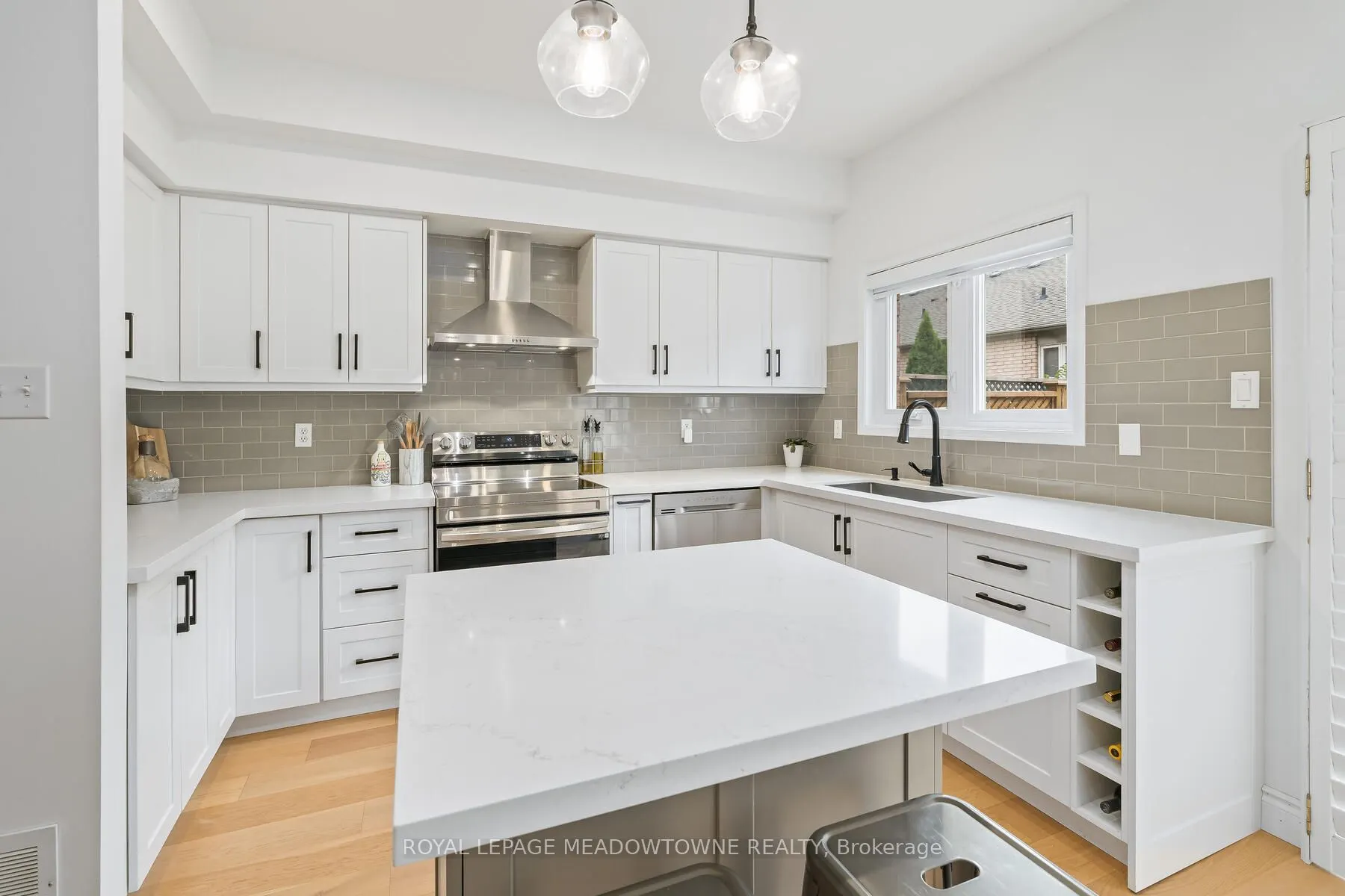 139 Harbourview Crescent