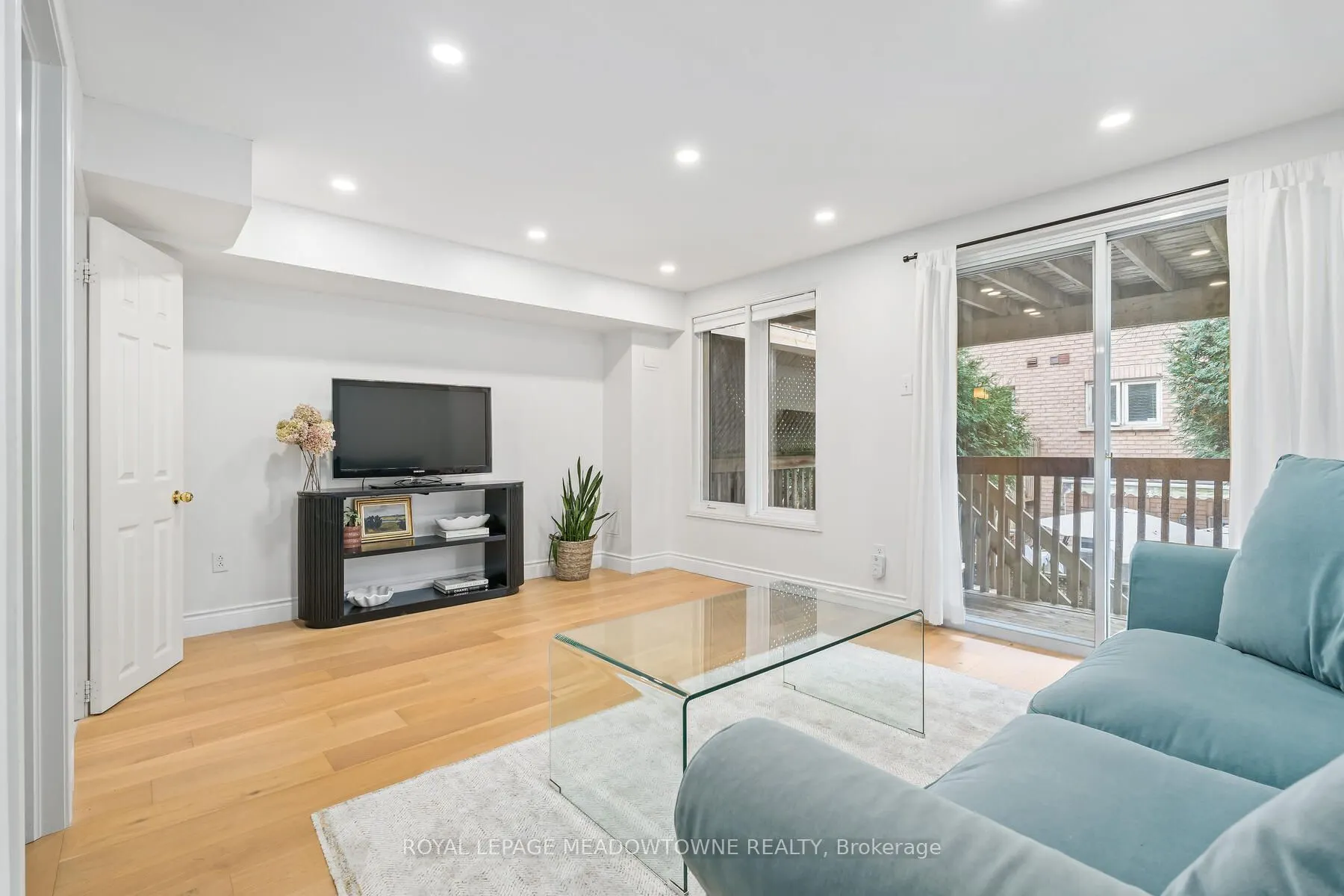 139 Harbourview Crescent