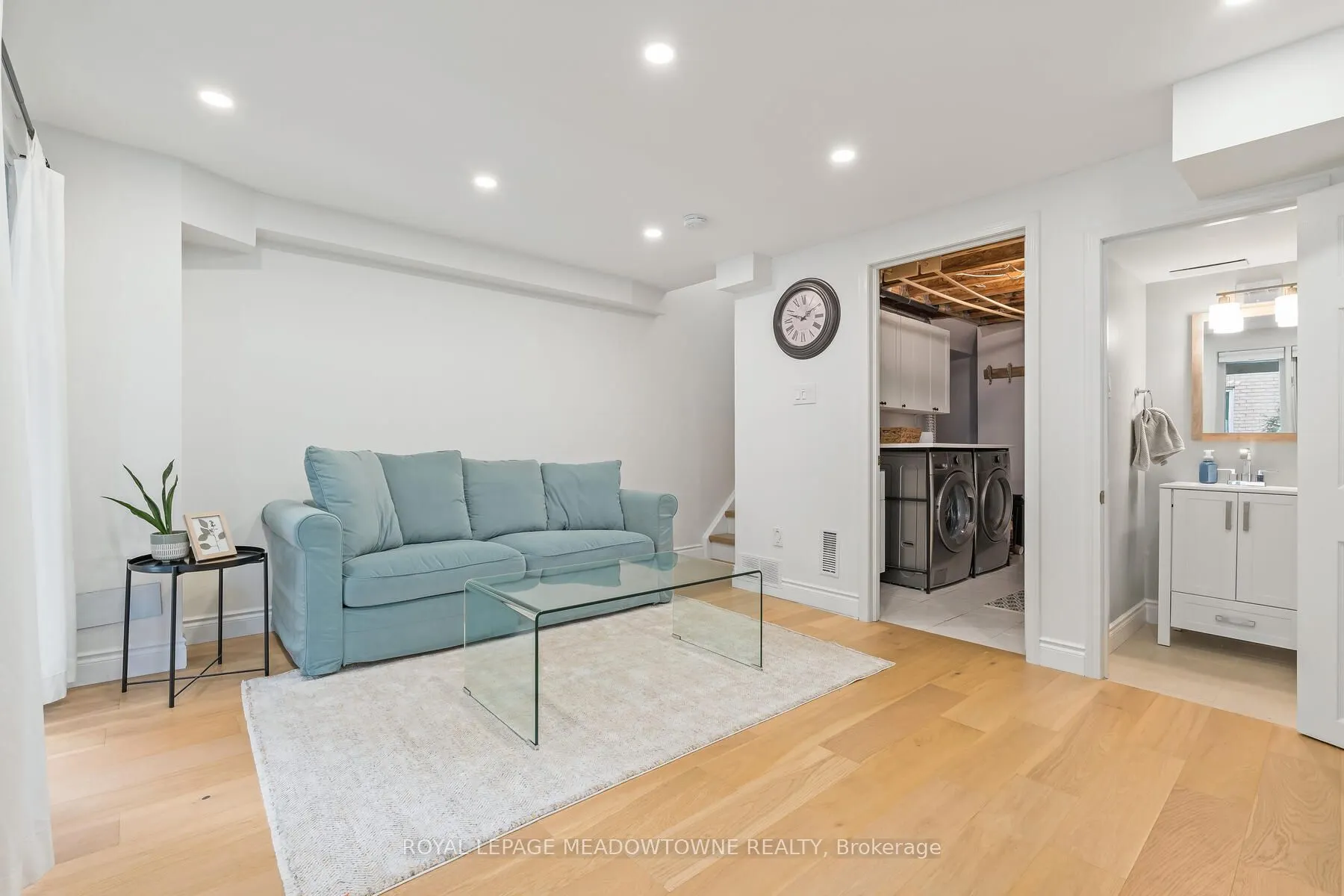 139 Harbourview Crescent