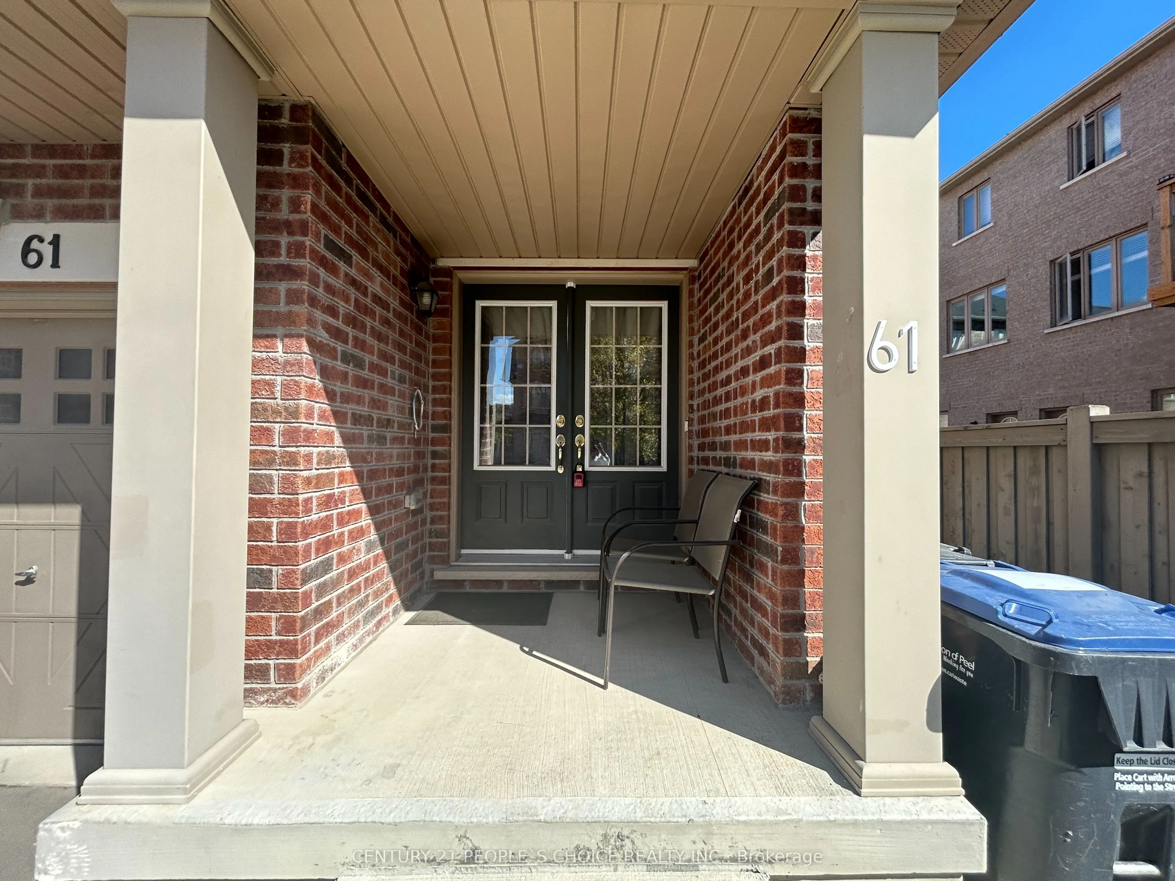 61 New Pines Trail, #Upper