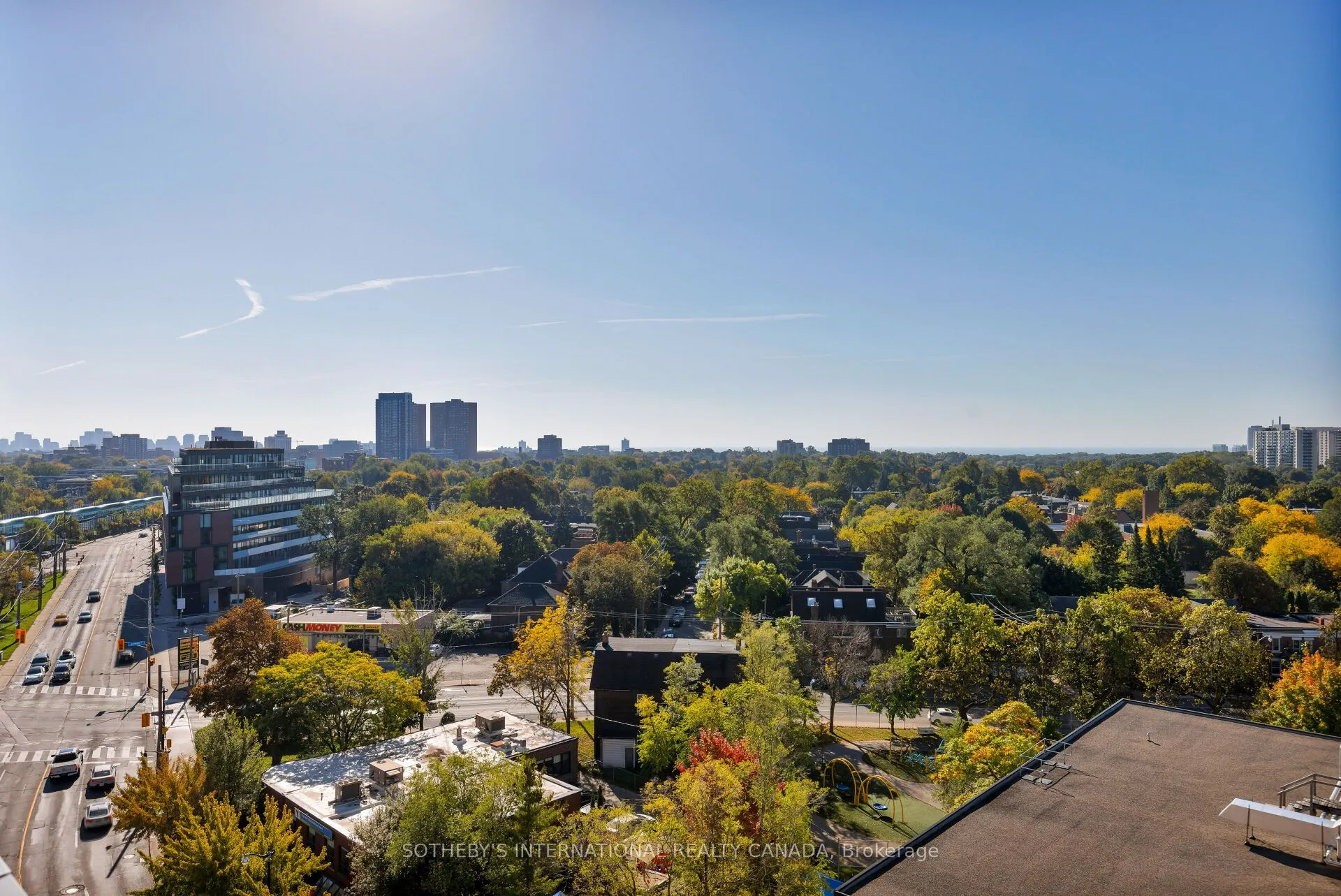 2720 Dundas Street W, #903