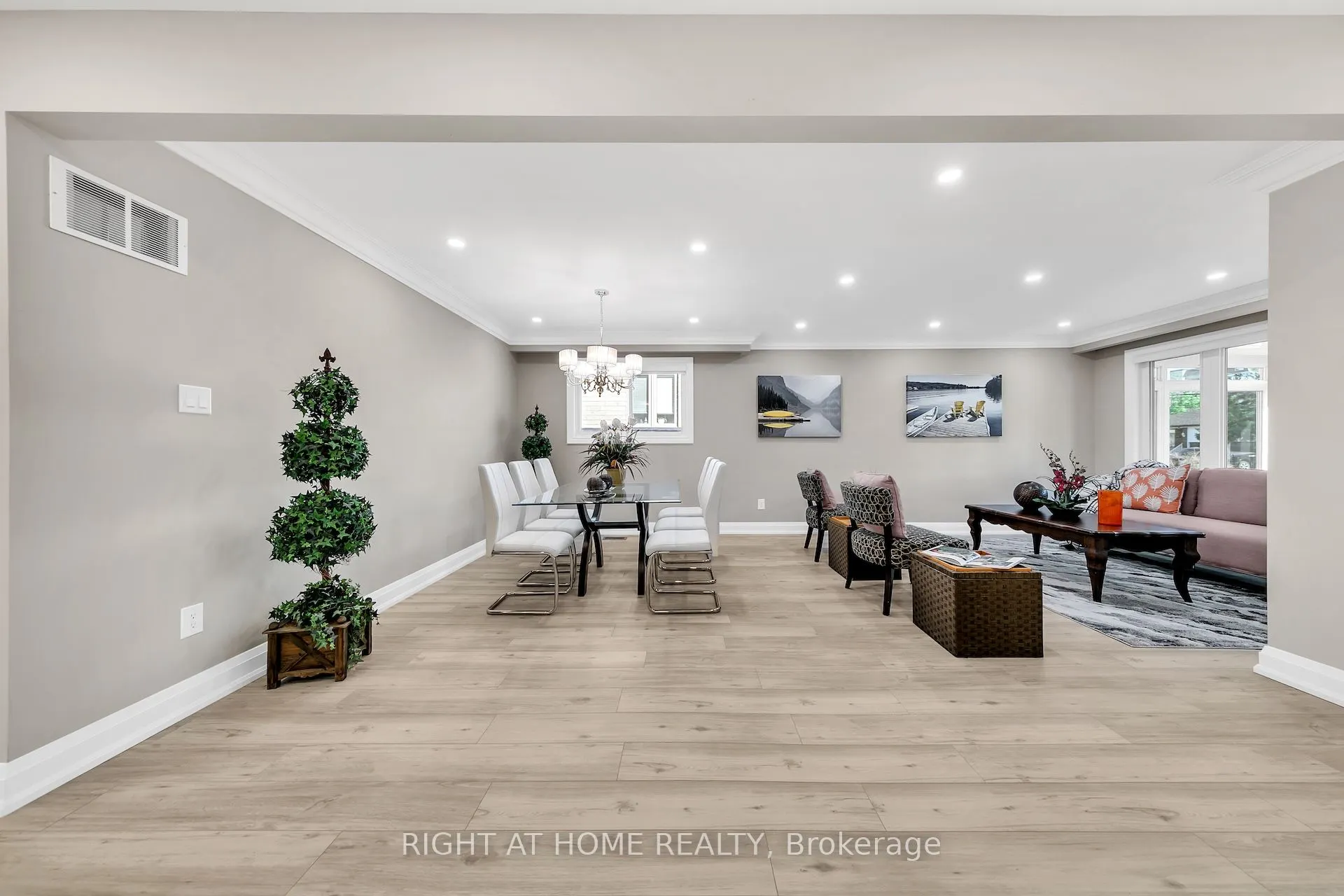 422 Maple Leaf Drive