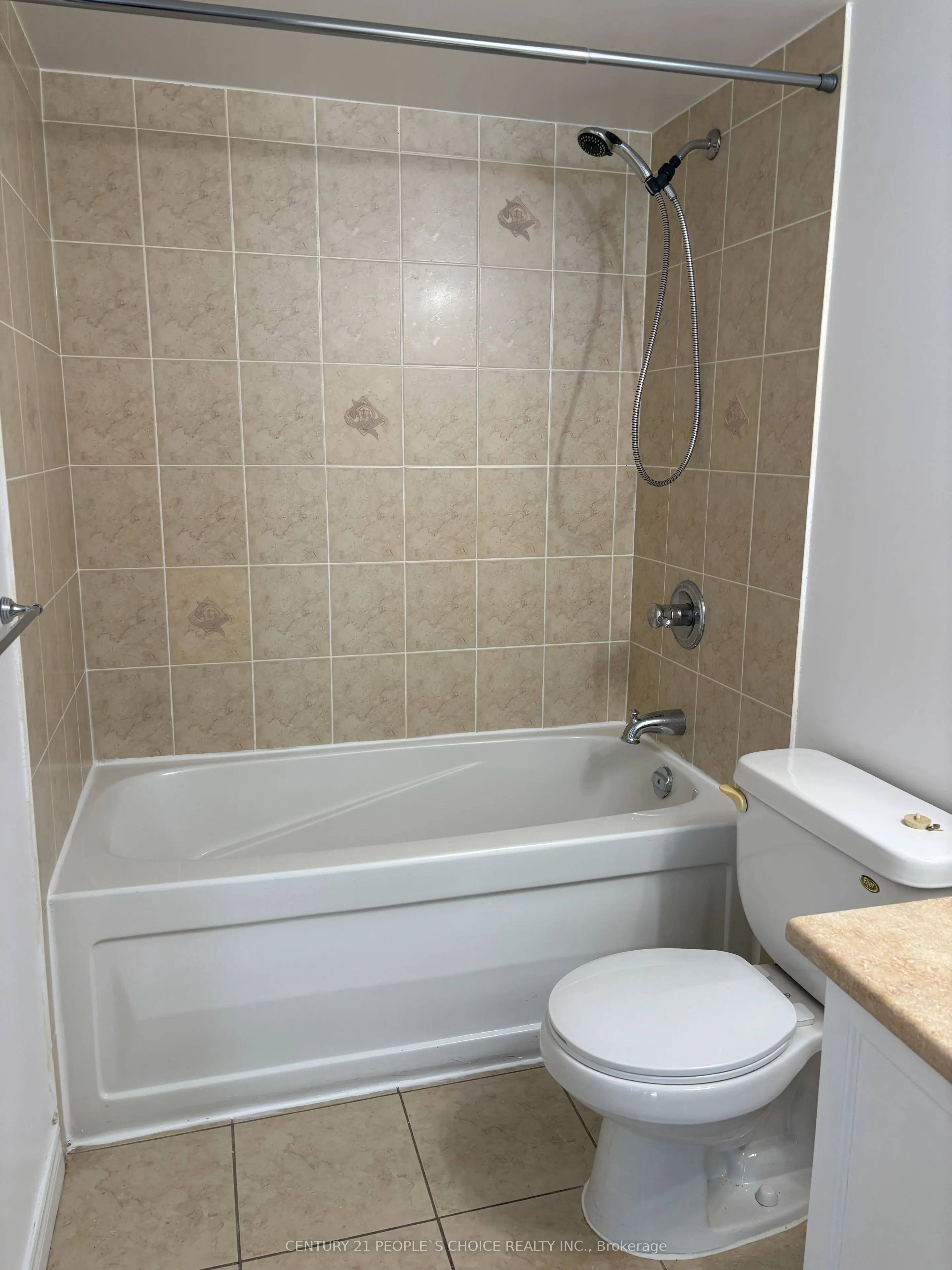 2772 keele Street W, #408