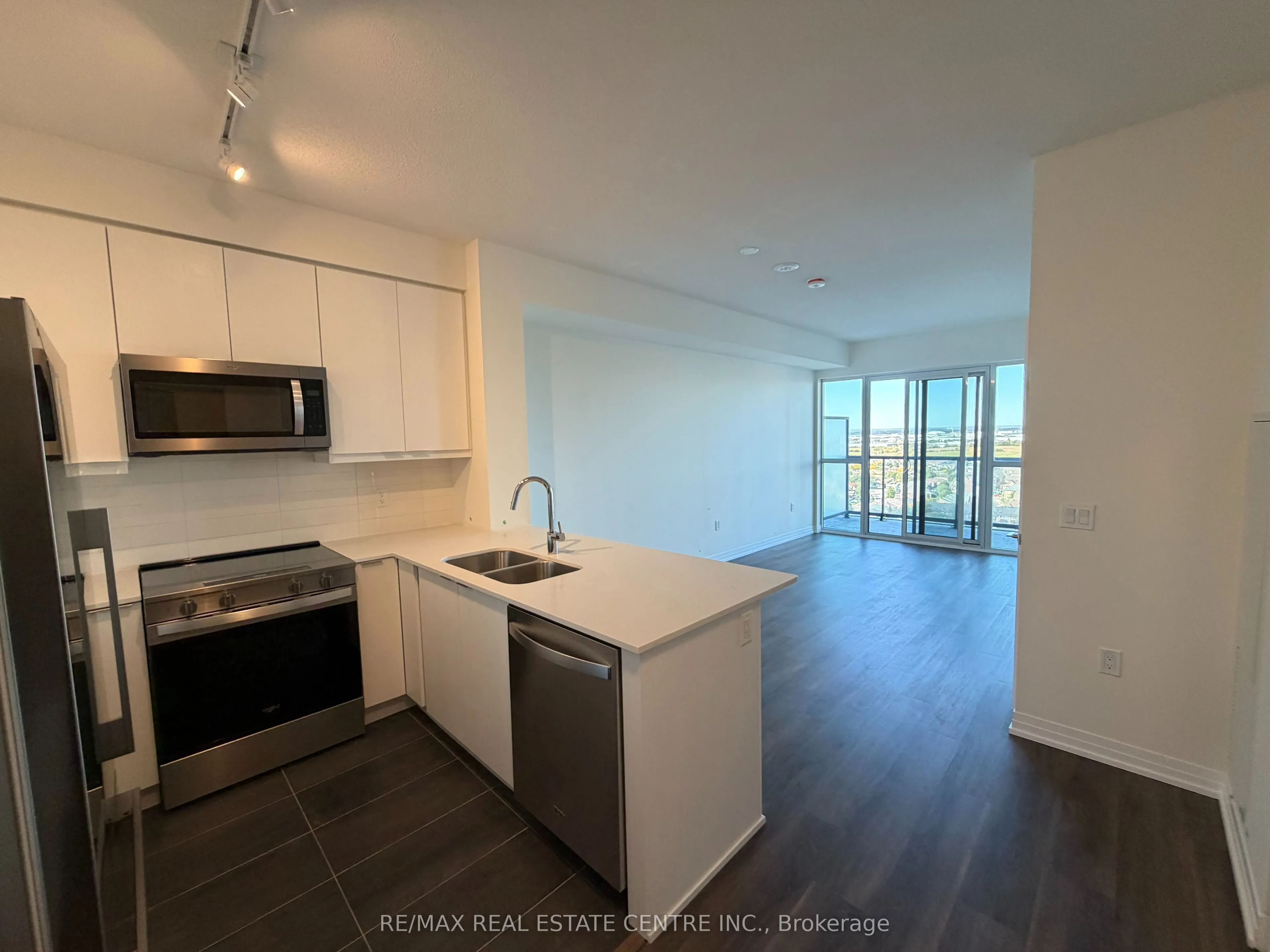 15 Watergarden Drive, #1708