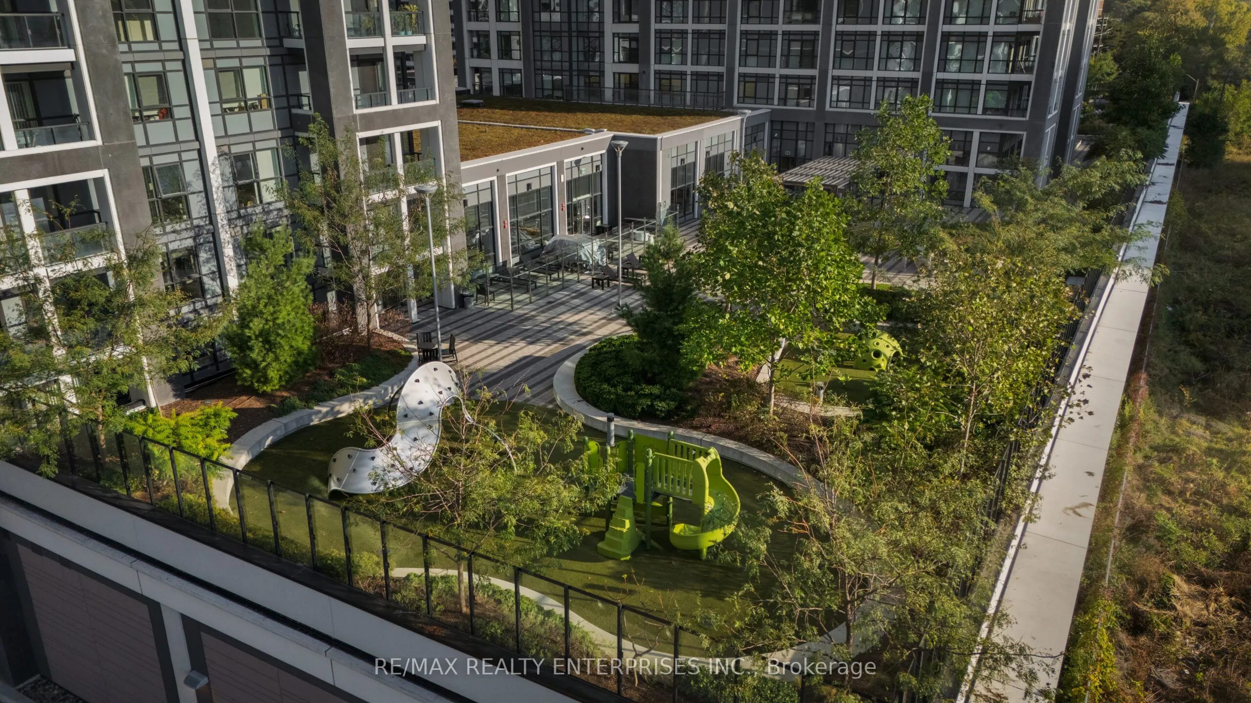 7 Mabelle Avenue, #604