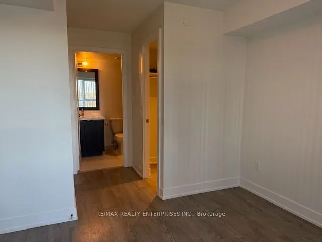 7 Mabelle Avenue, #604