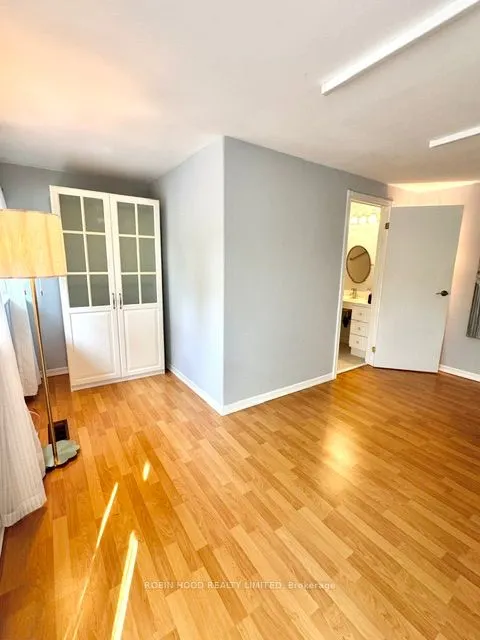 2881 Windwood Drive, #36